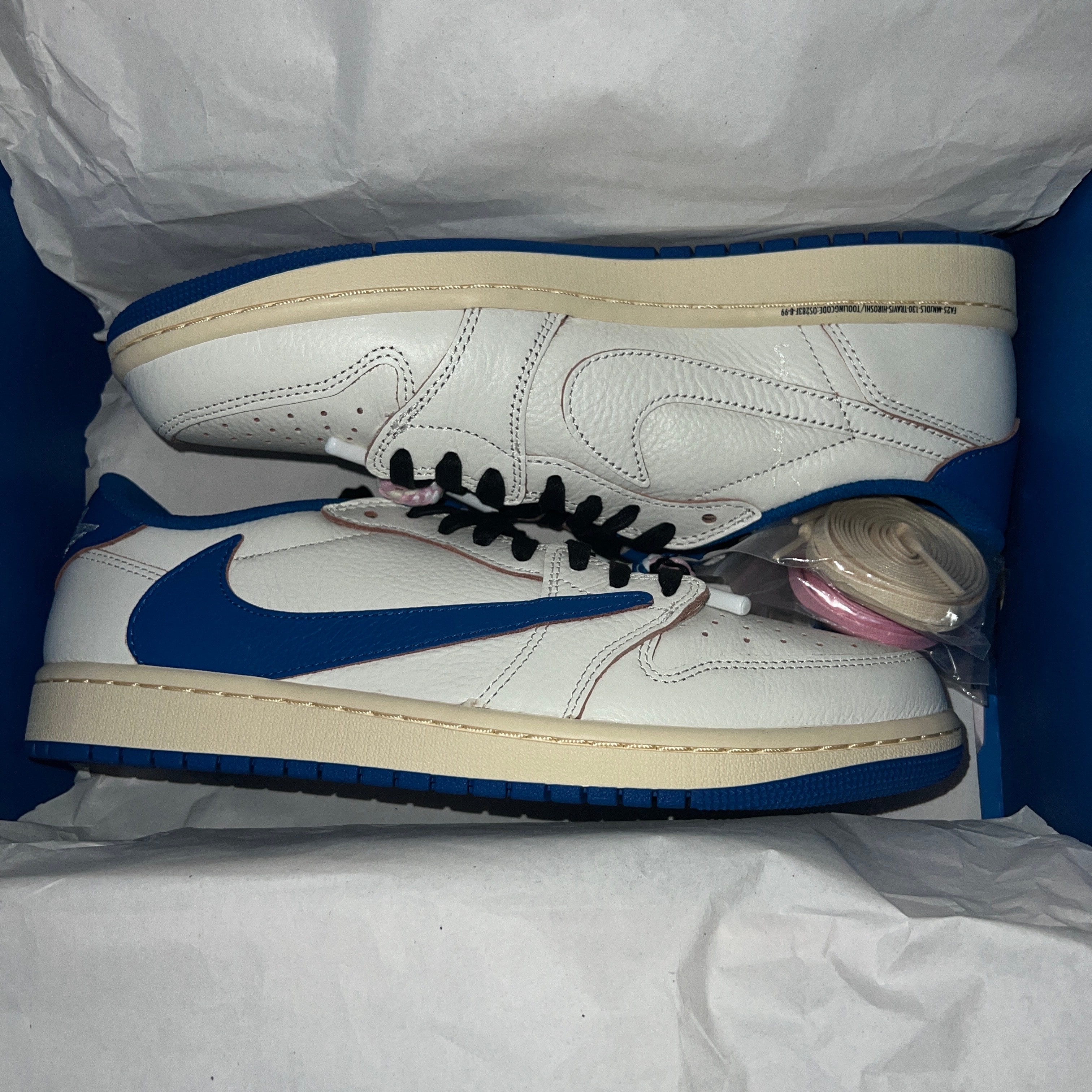 Travis Scott × fragment design × Nike Air Jordan 1 Low OG "Sail/Military Blue"