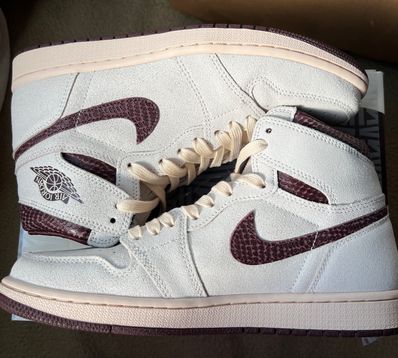 A Ma Maniere × Nike Air Jordan 1 Retro High OG "Sail and Burgundy"