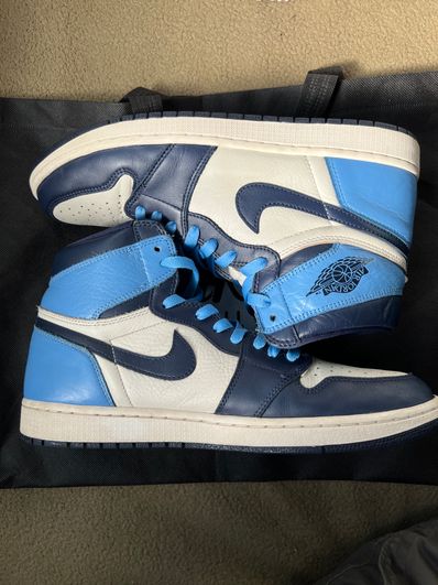 Nike Air Jordan 1 Retro High OG "Obsidian/University Blue"