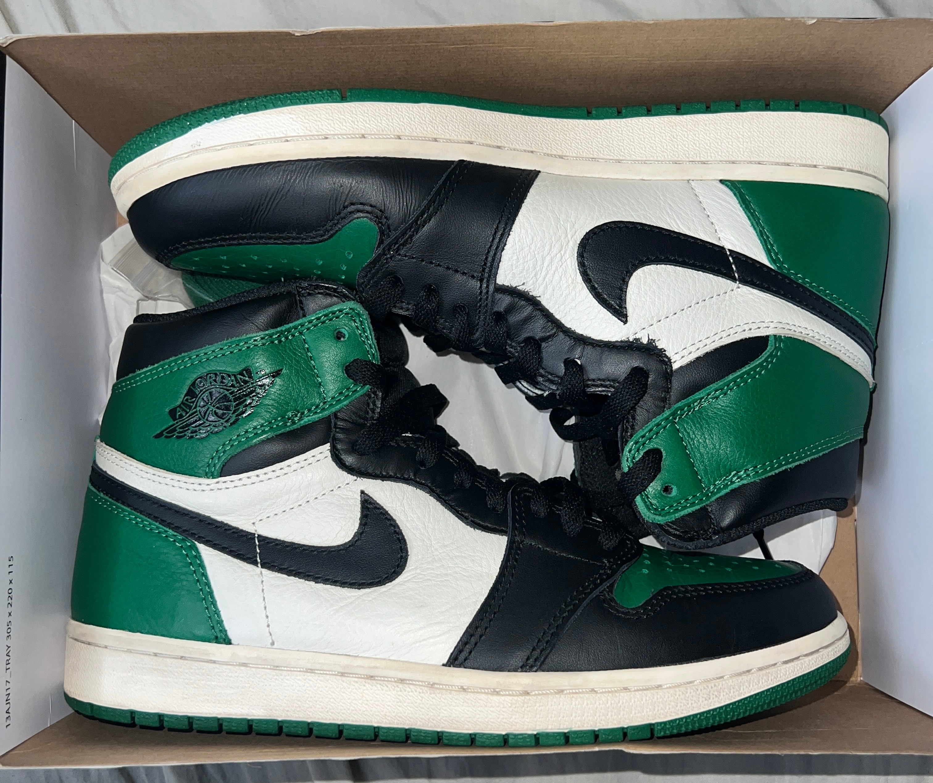 Nike Air Jordan 1 Retro High OG "Pine Green" (2018)