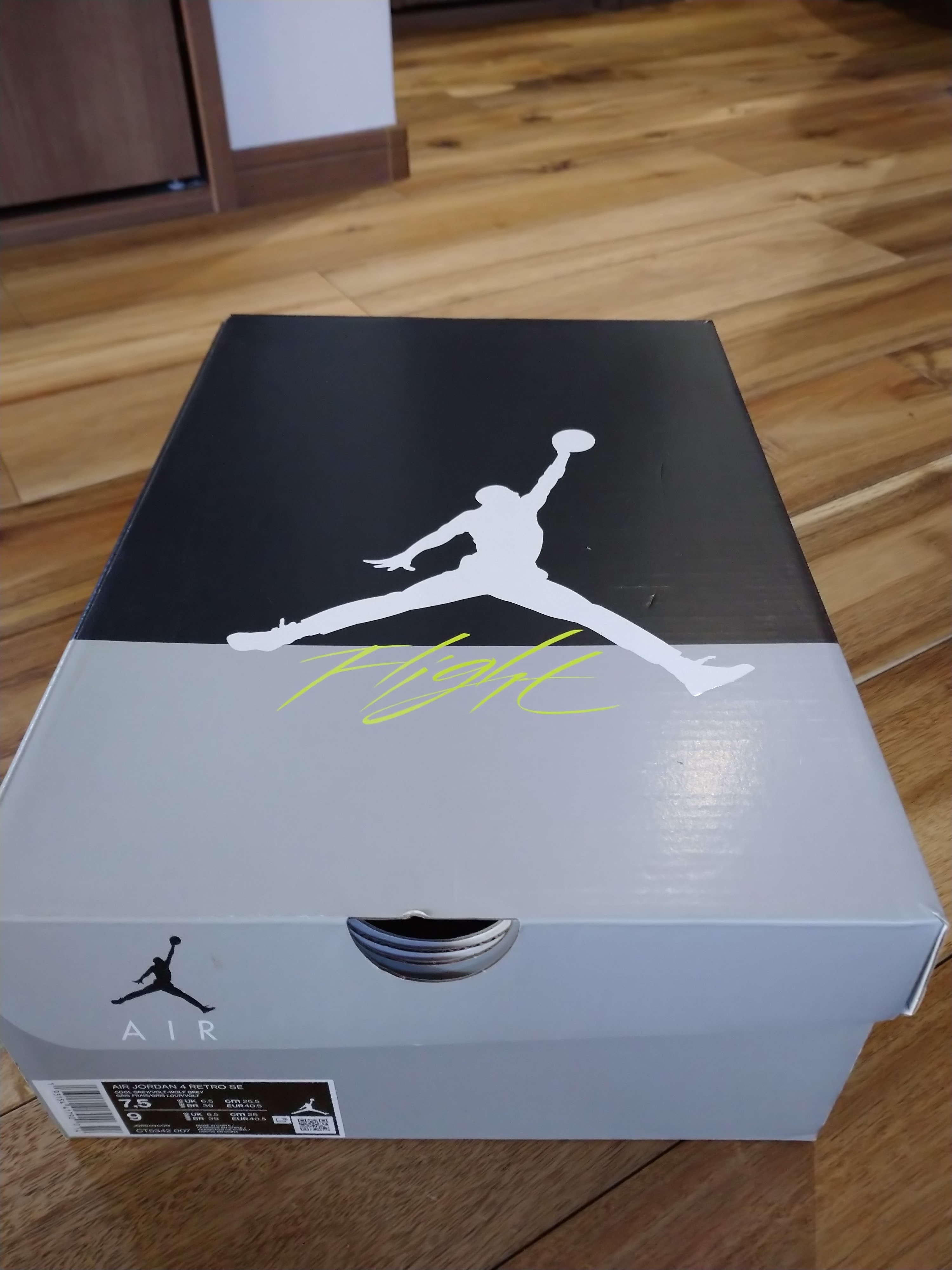 NIKE AIR JORDAN 4 RETRO LE "NEON"