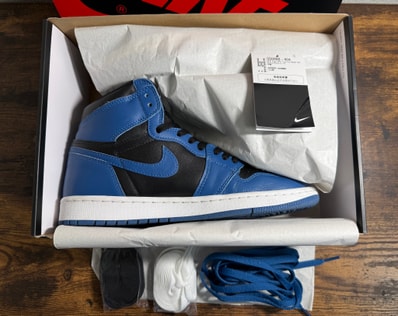 Nike Air Jordan 1 Retro High OG "Dark Marina Blue"
