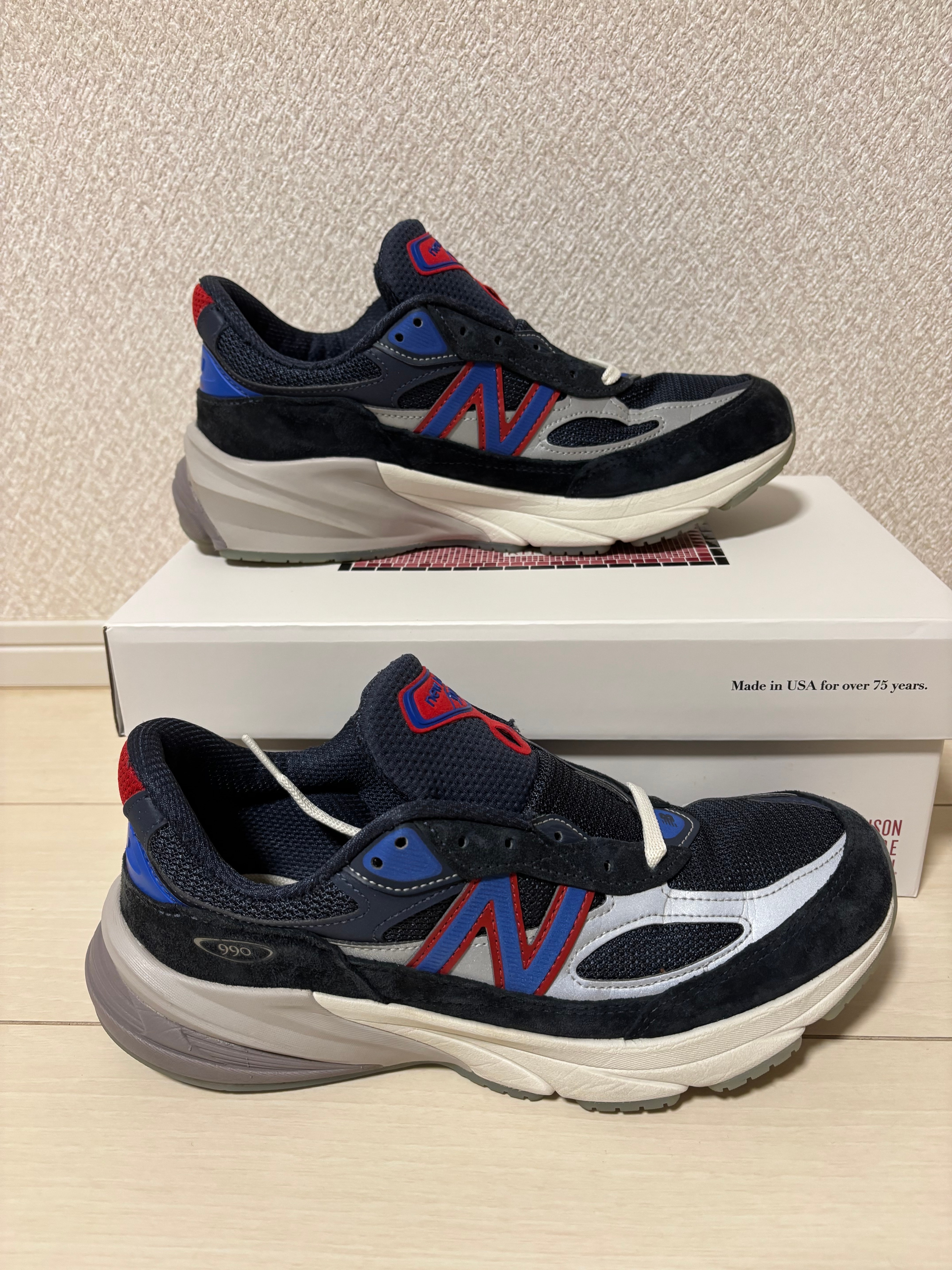 KITH × New Balance 990V6 Madison Square Garden "Navy"