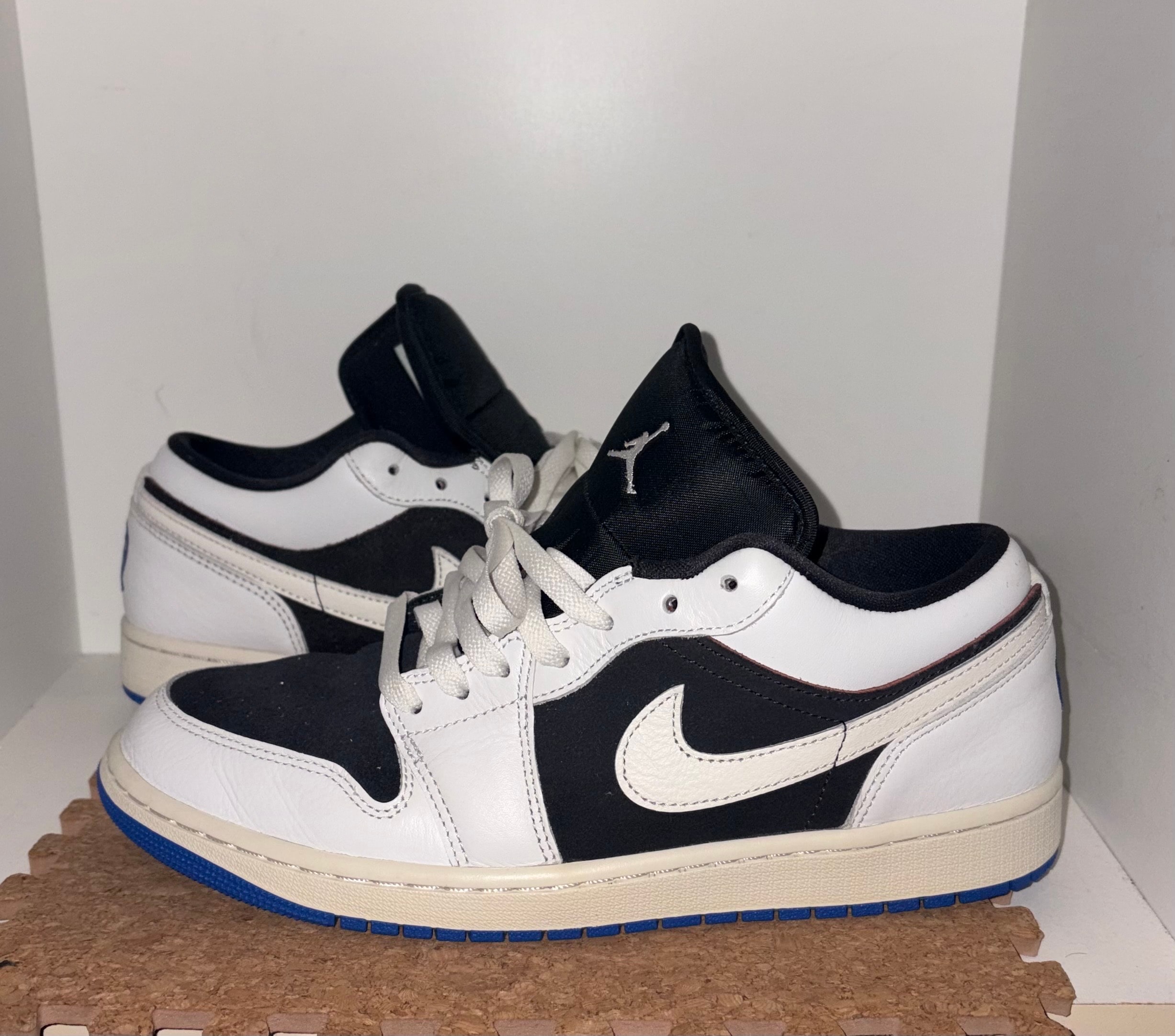 ナイキ エアジョーダン1 ロー OG SP 77-EY2505-30 2025年最新】エアジョーダン1 ロー/AJ1 人気・新作/新品・中古通販