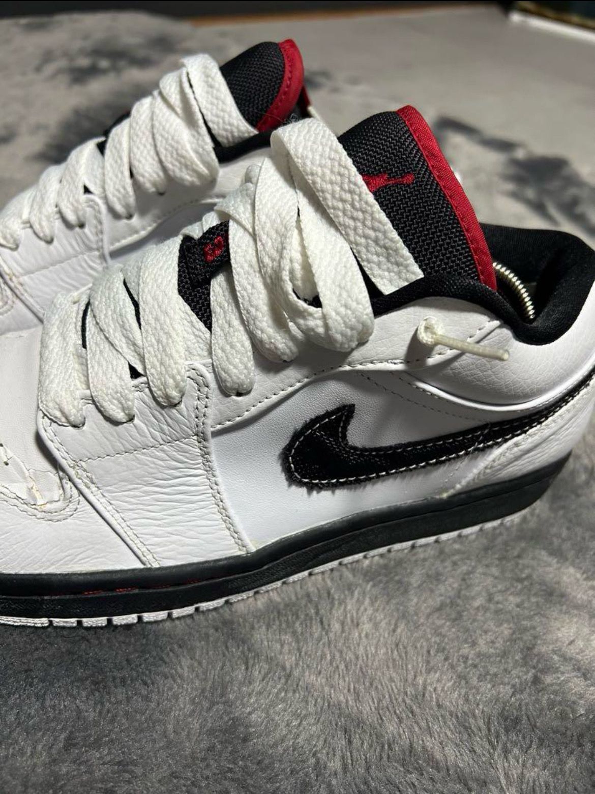 Nike Air Jordan 1 Phat Low "Varsity White"