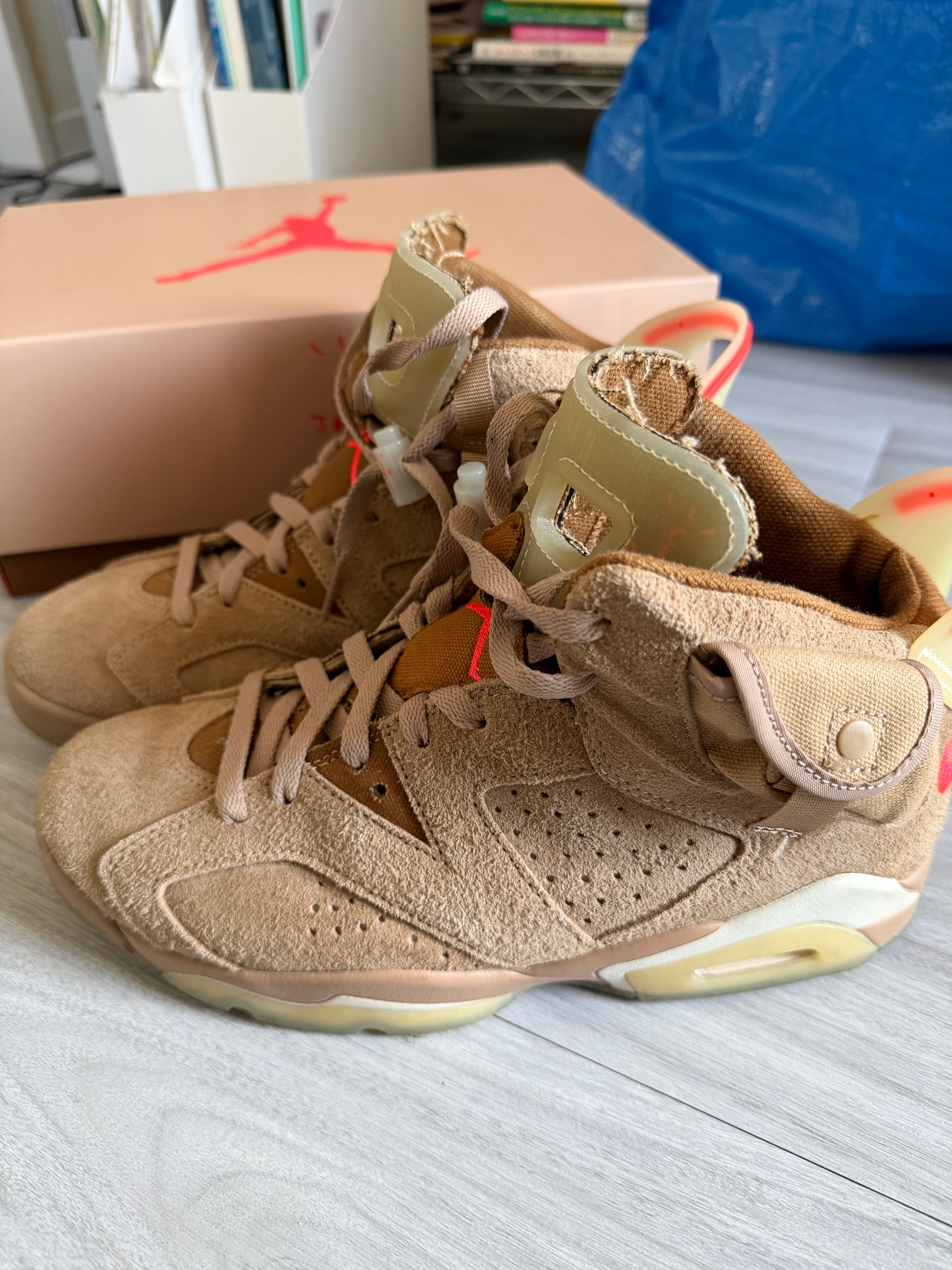 Travis Scott × Nike Air Jordan 6 "British Khaki"