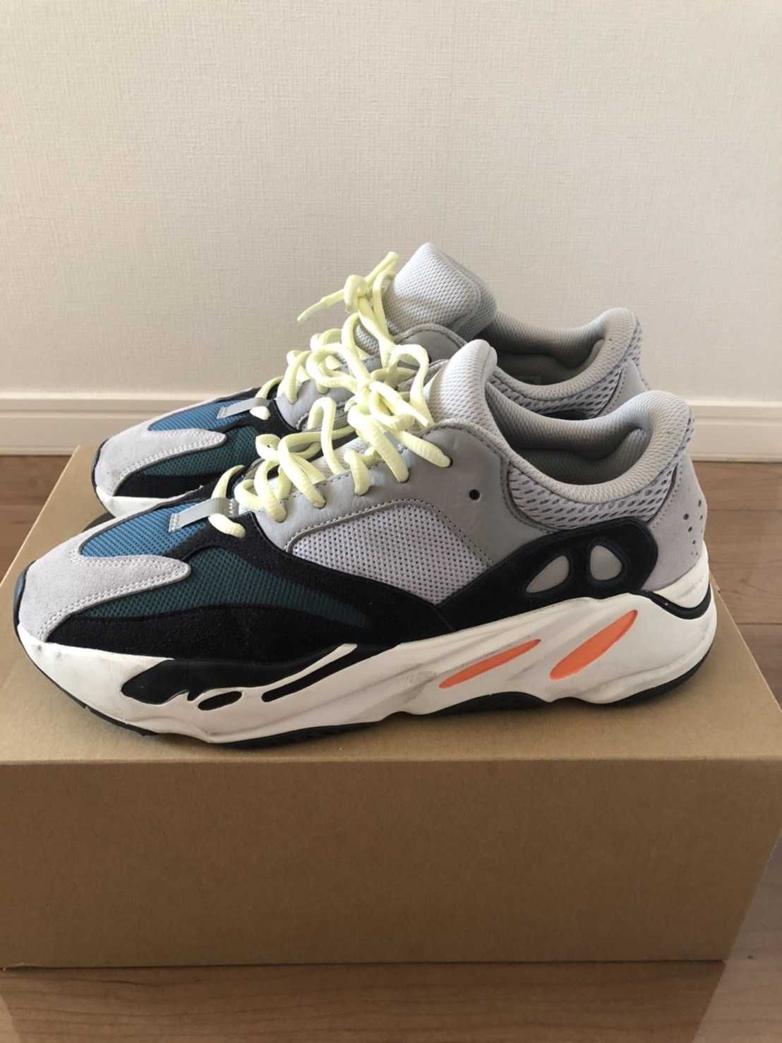 adidas YEEZY Boost 700 "Wave Runner"
