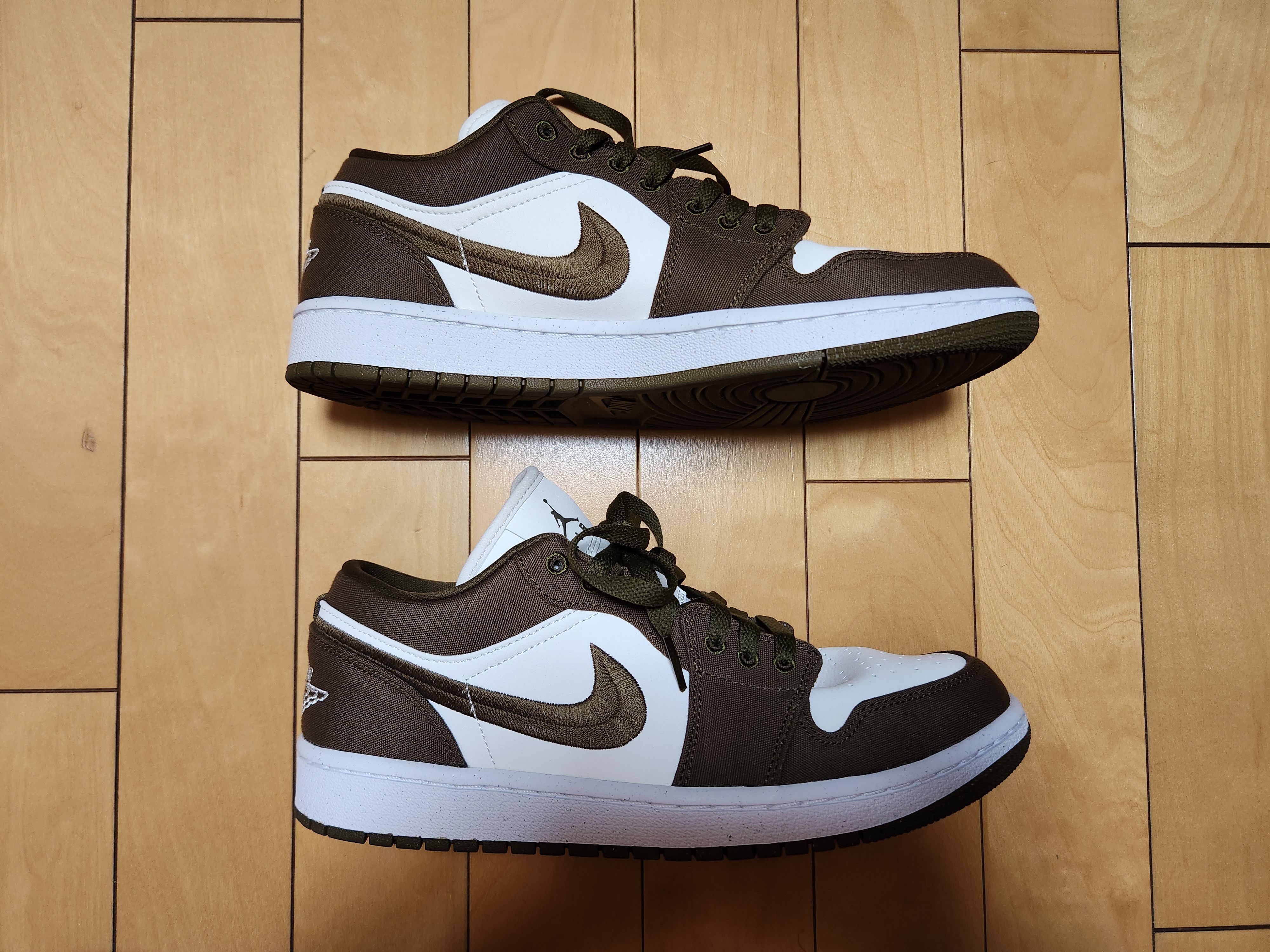 Nike Women's Air Jordan 1 Low SE "Light Olive"