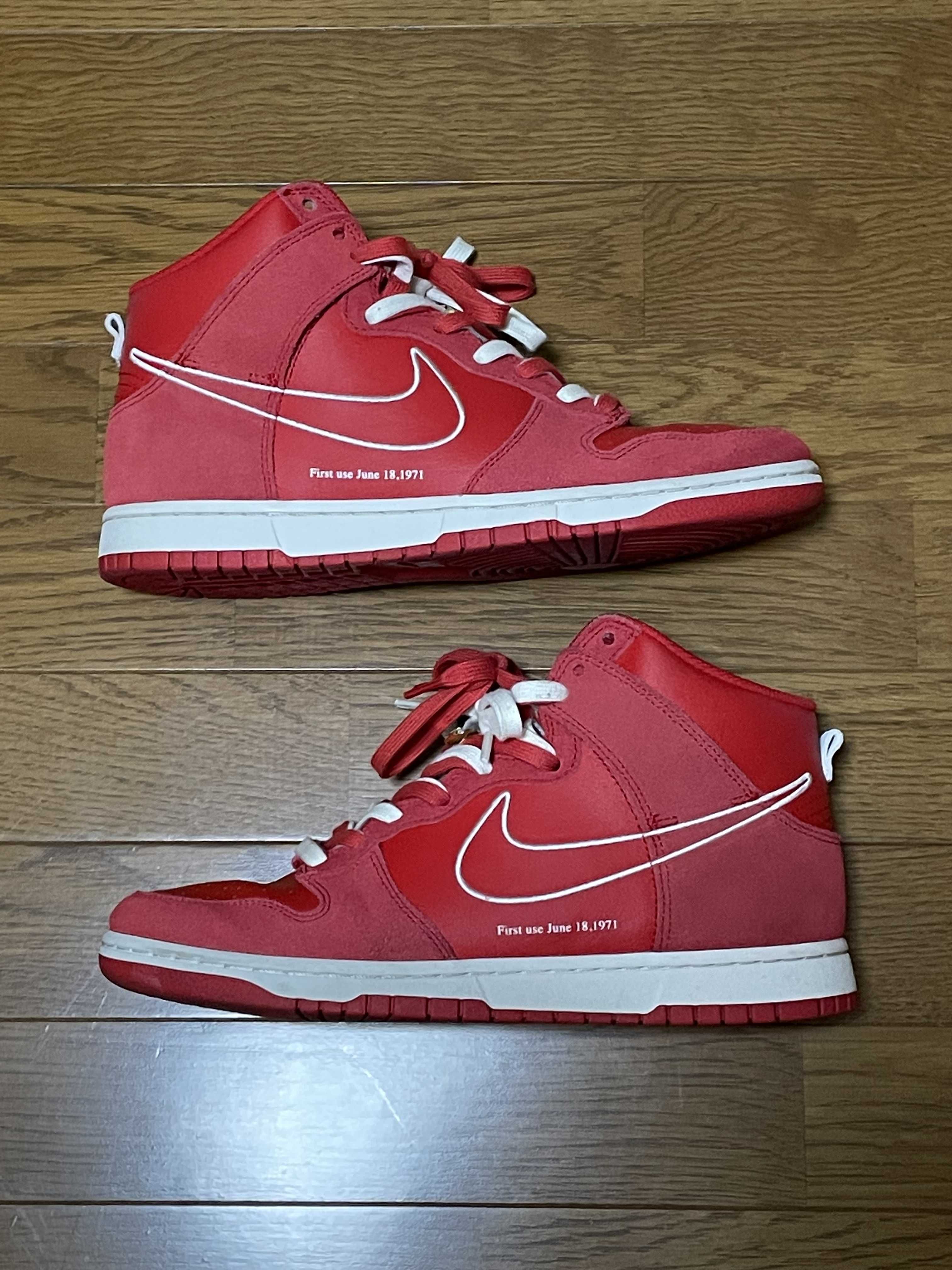 NIKE DUNK HIGH SE FIRST USE "UNIVERSITY RED"