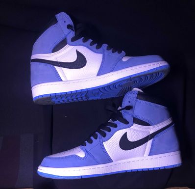 Nike Air Jordan 1 High OG "University Blue"