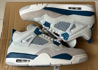 Nike Air Jordan 4 Retro "Industrial Blue"