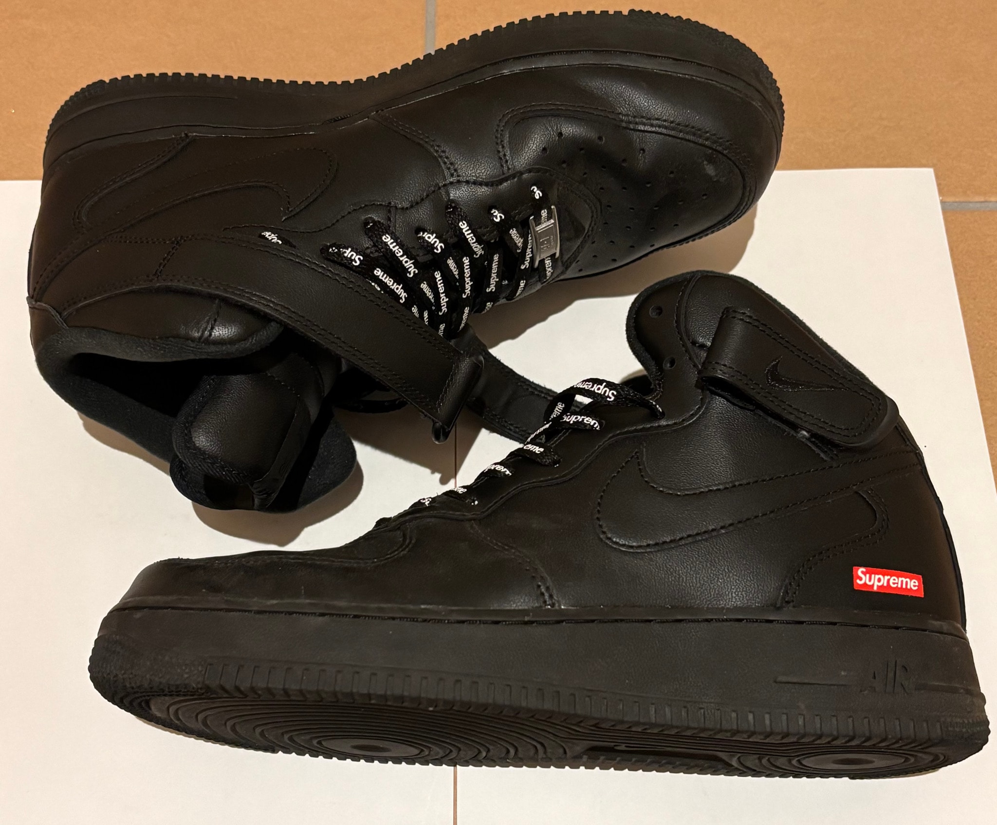 Supreme × Nike Air Force 1 Mid "Black" FW24