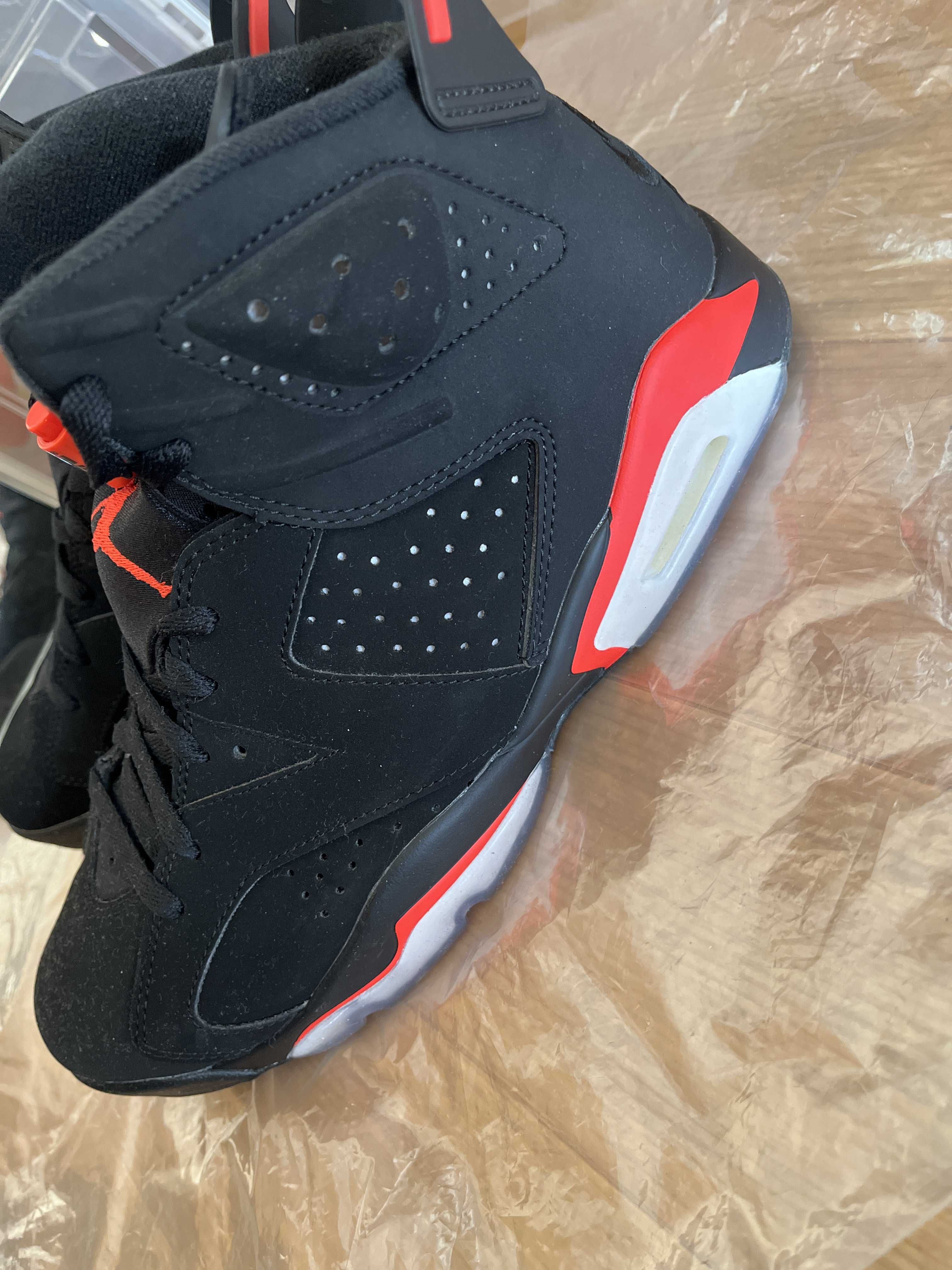 Nike Air Jordan 6 Retro OG "Black/Infrared"