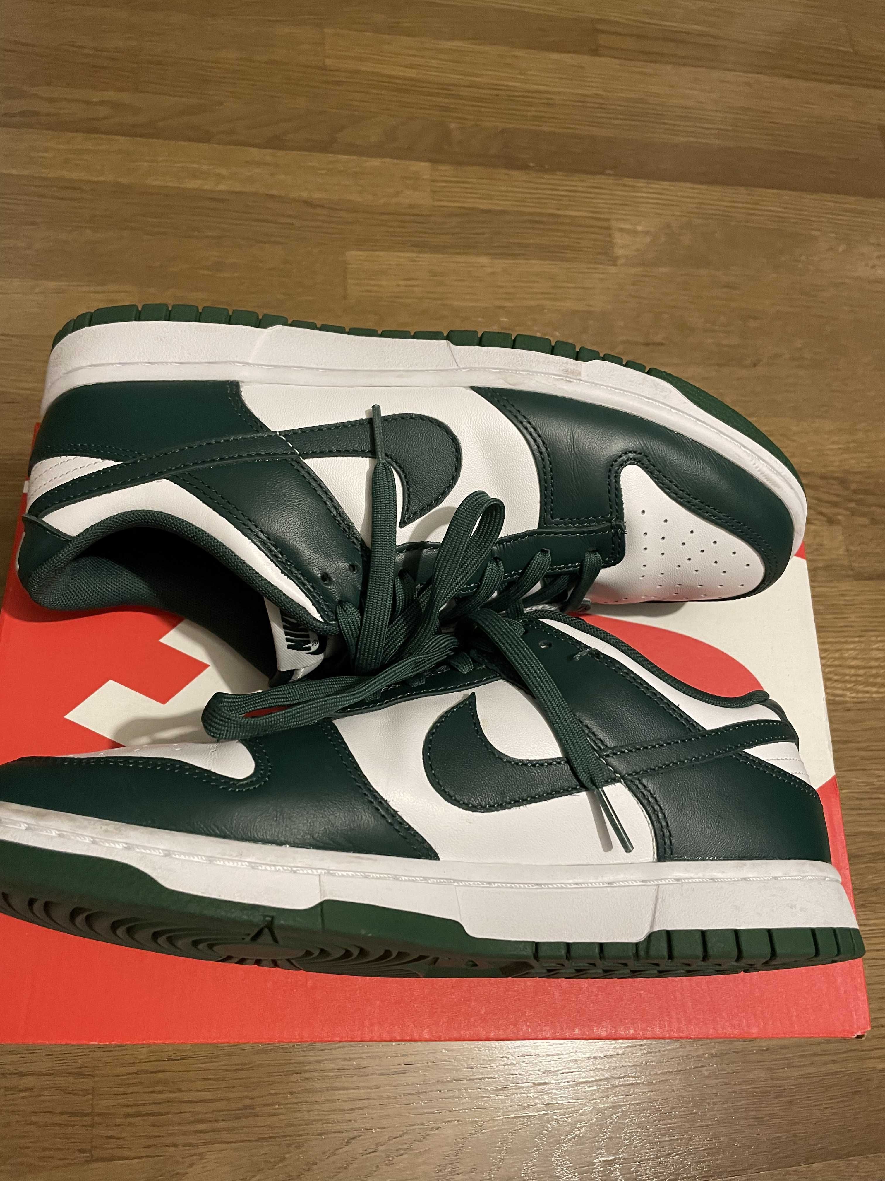 Nike Dunk Low Retro "Varsity Green/Team Green"