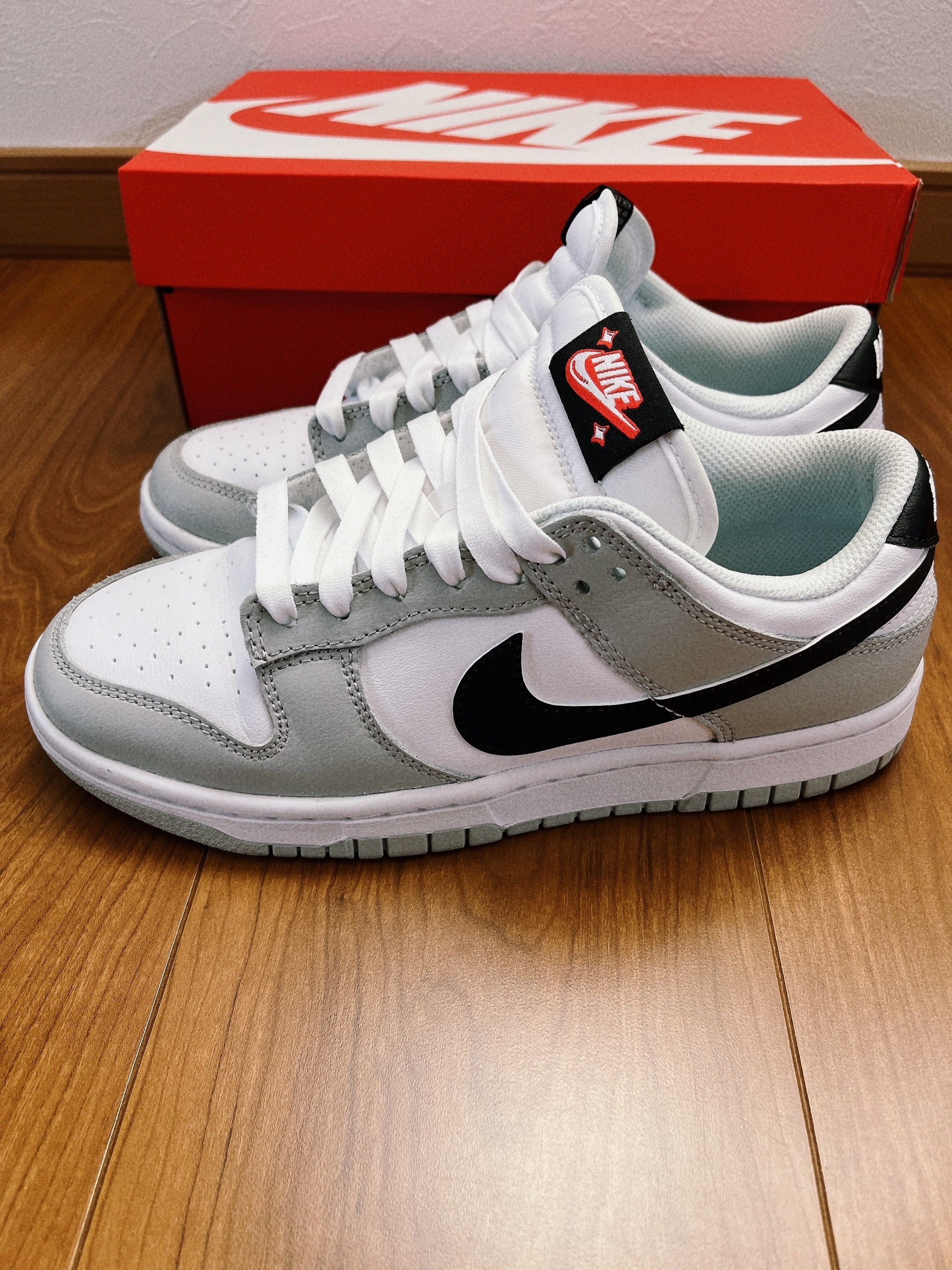 Nike Dunk Low SE Lottery "Grey Fog/Light Crimson"