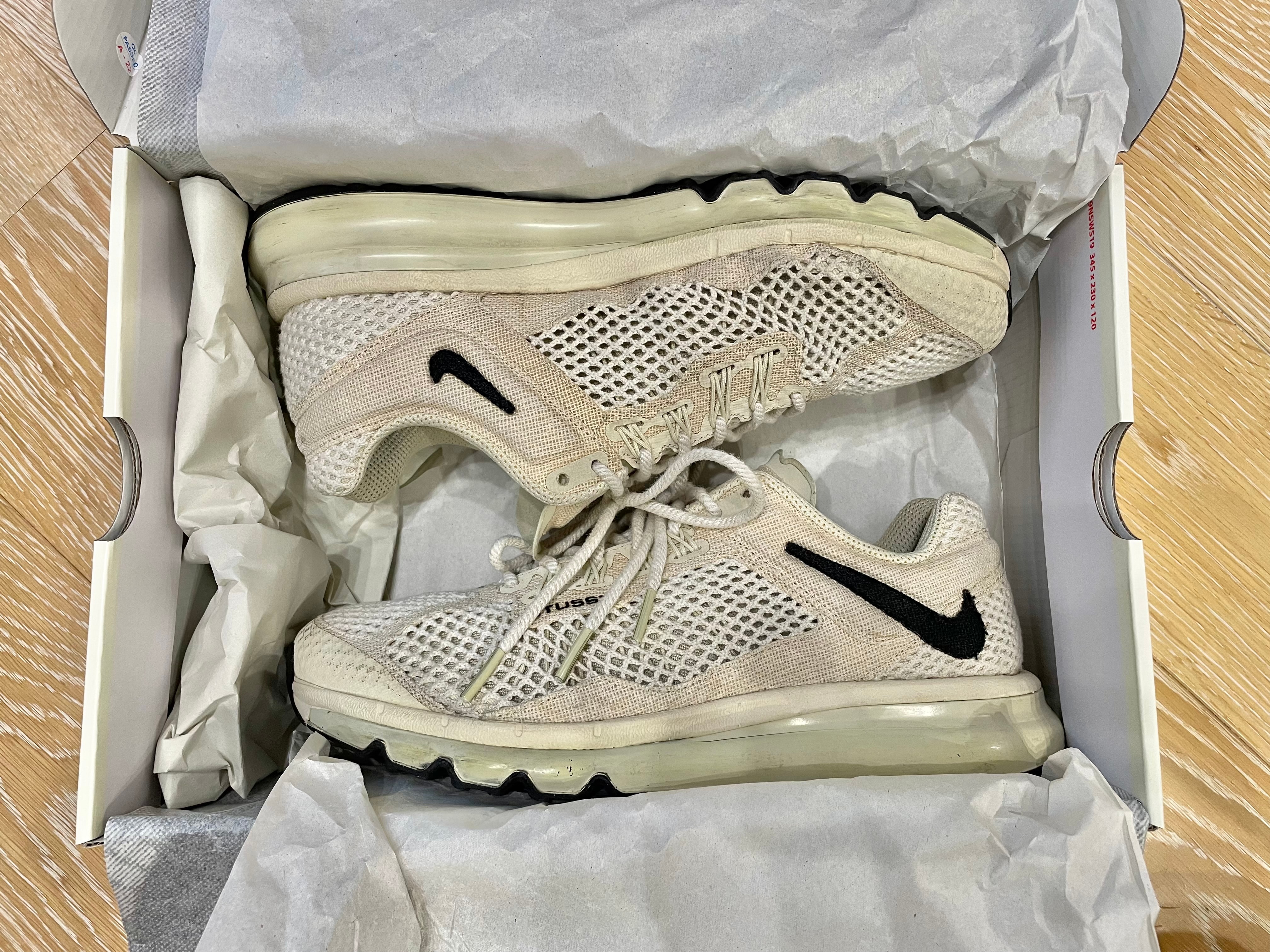 Stussy × Nike Air Max 2013 "Fossil"