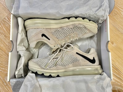 Stussy × Nike Air Max 2013 "Fossil"