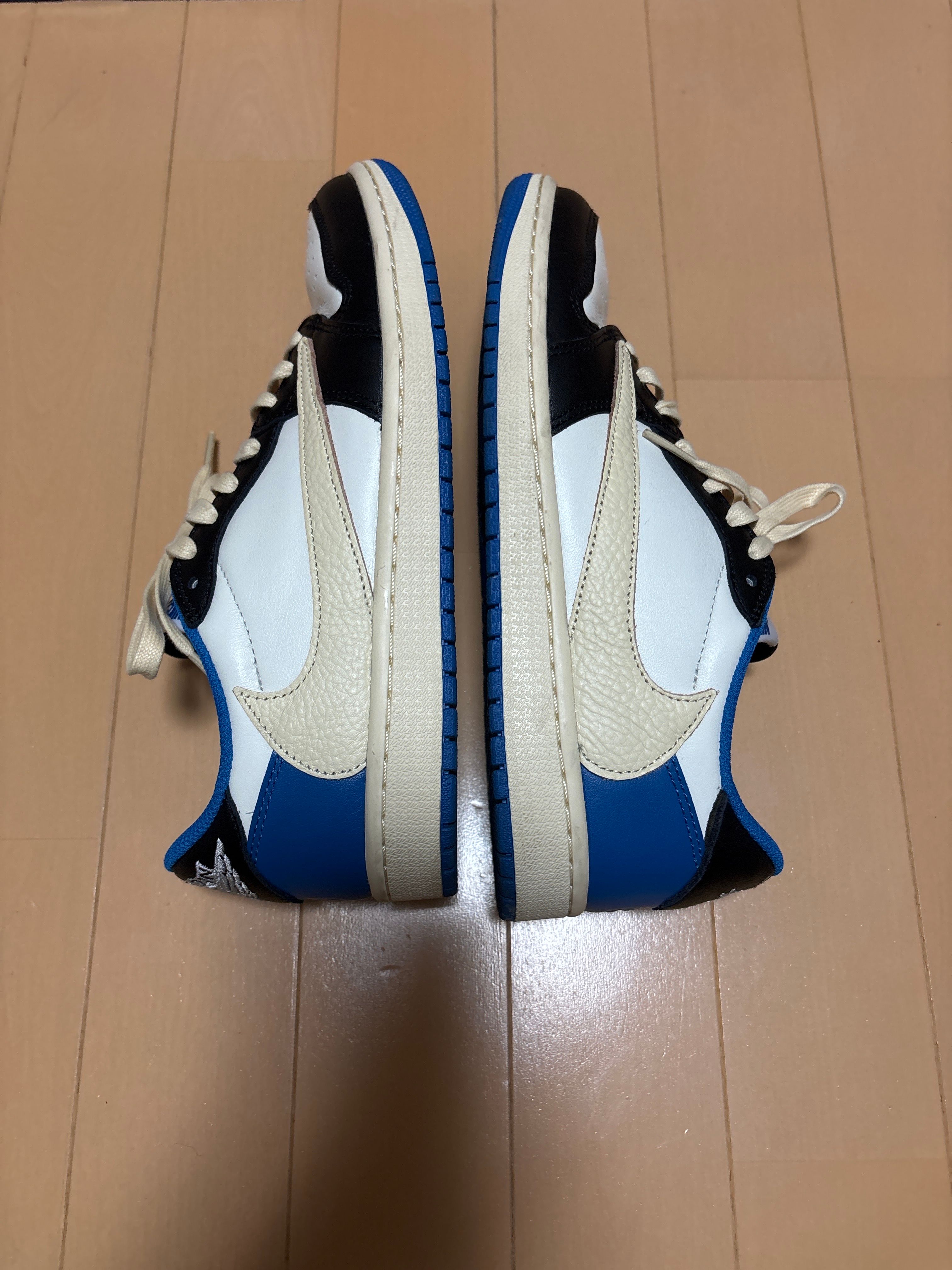 Travis Scott × fragment design × Nike Air Jordan 1 Low OG SP "Military Blue"
