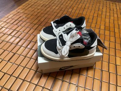 Travis Scott × Nike TD Air Jordan 1 Low OG "Medium Olive"