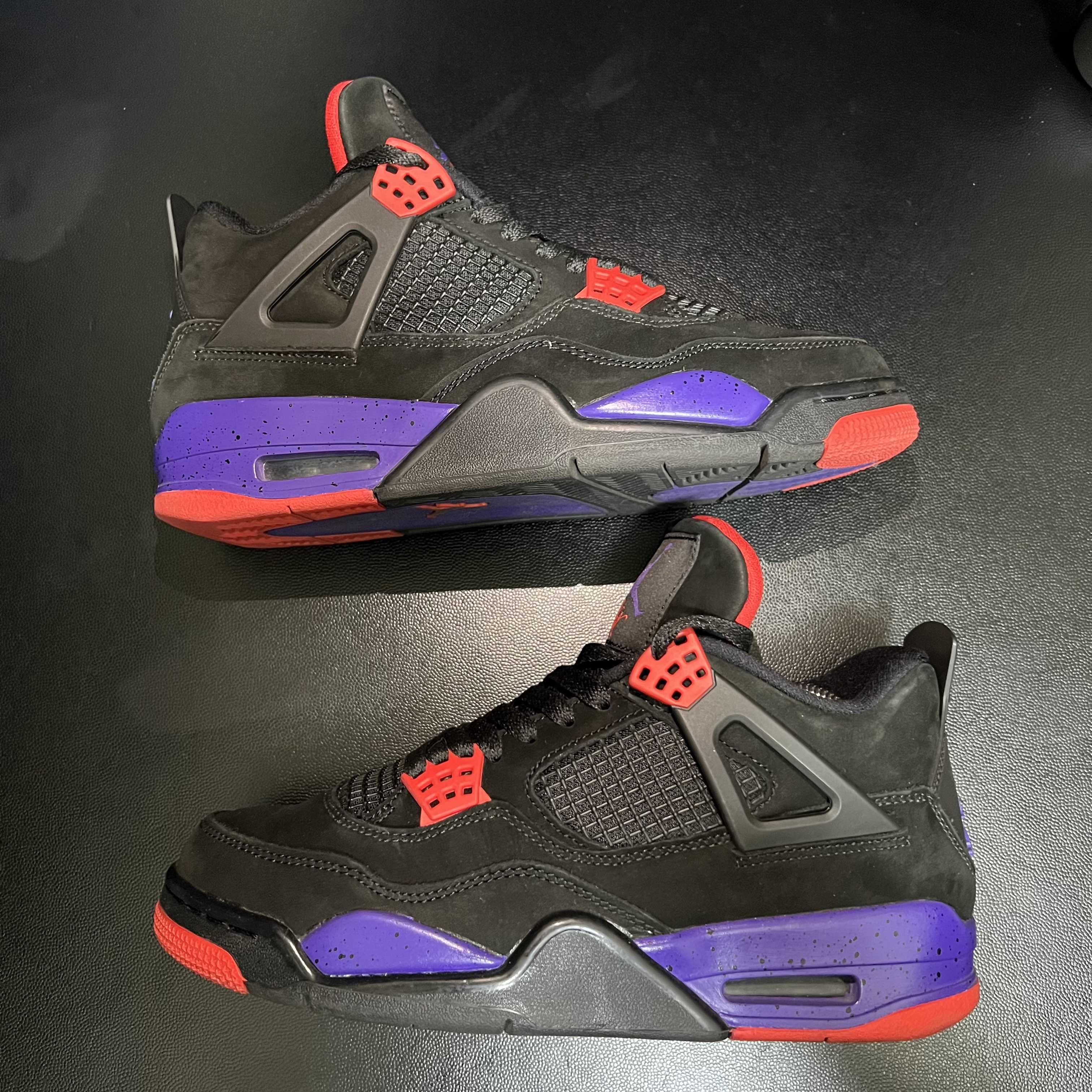 OVO × NIKE AIR JORDAN 4 RETRO DRAKE "RAPTORS"