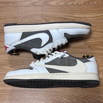 Travis Scott × Nike Air Jordan 1 Low OG SP "Reverse Mocha/Sail and Ridgerock"