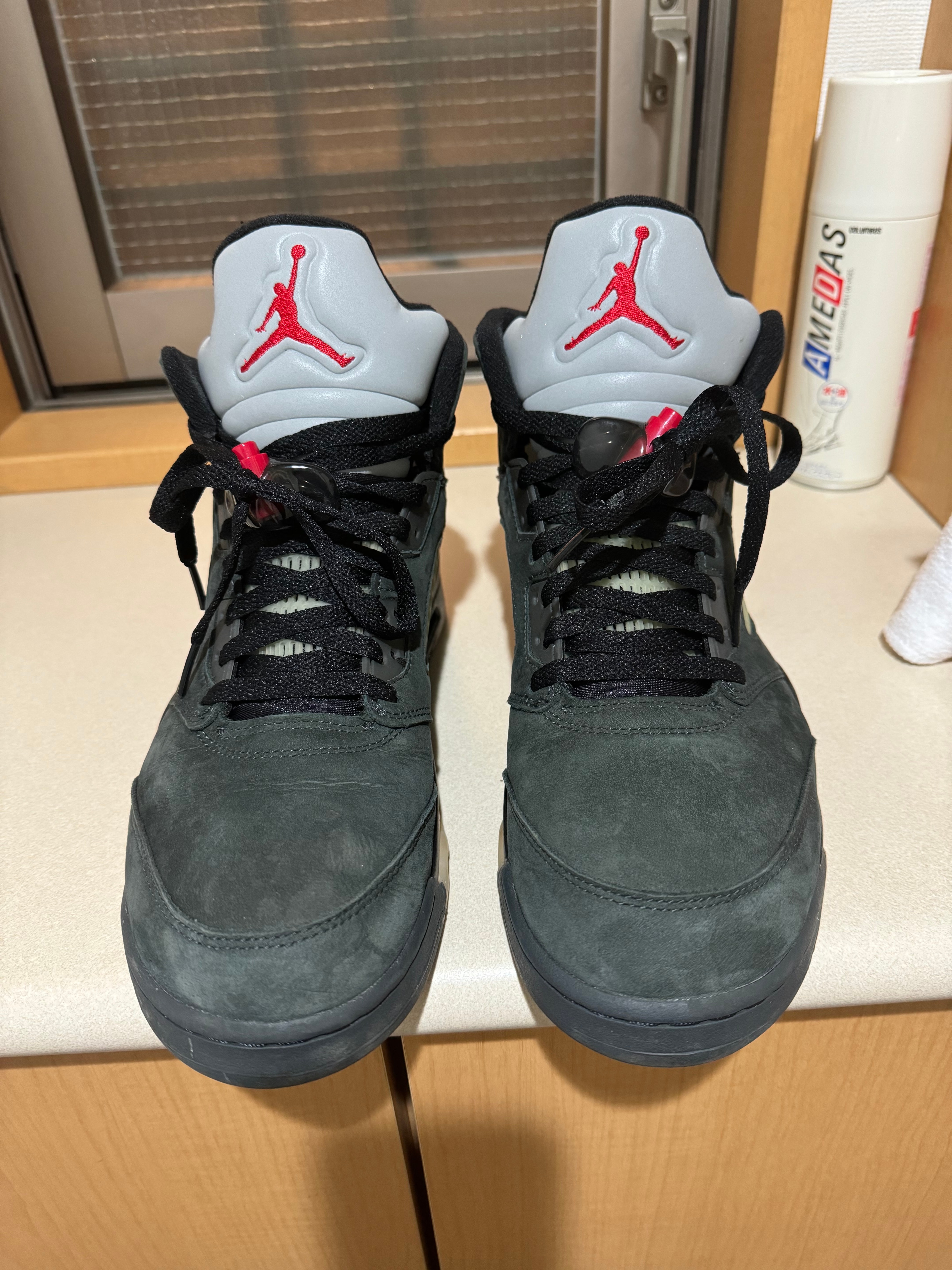 ナイキ ウィメンズ エアジョーダン5 レトロ ゴアテックス "オフノワール"