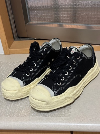 Maison MIHARA YASUHIRO HANK VL OG Sole Canvas Low-top Sneaker "Black"