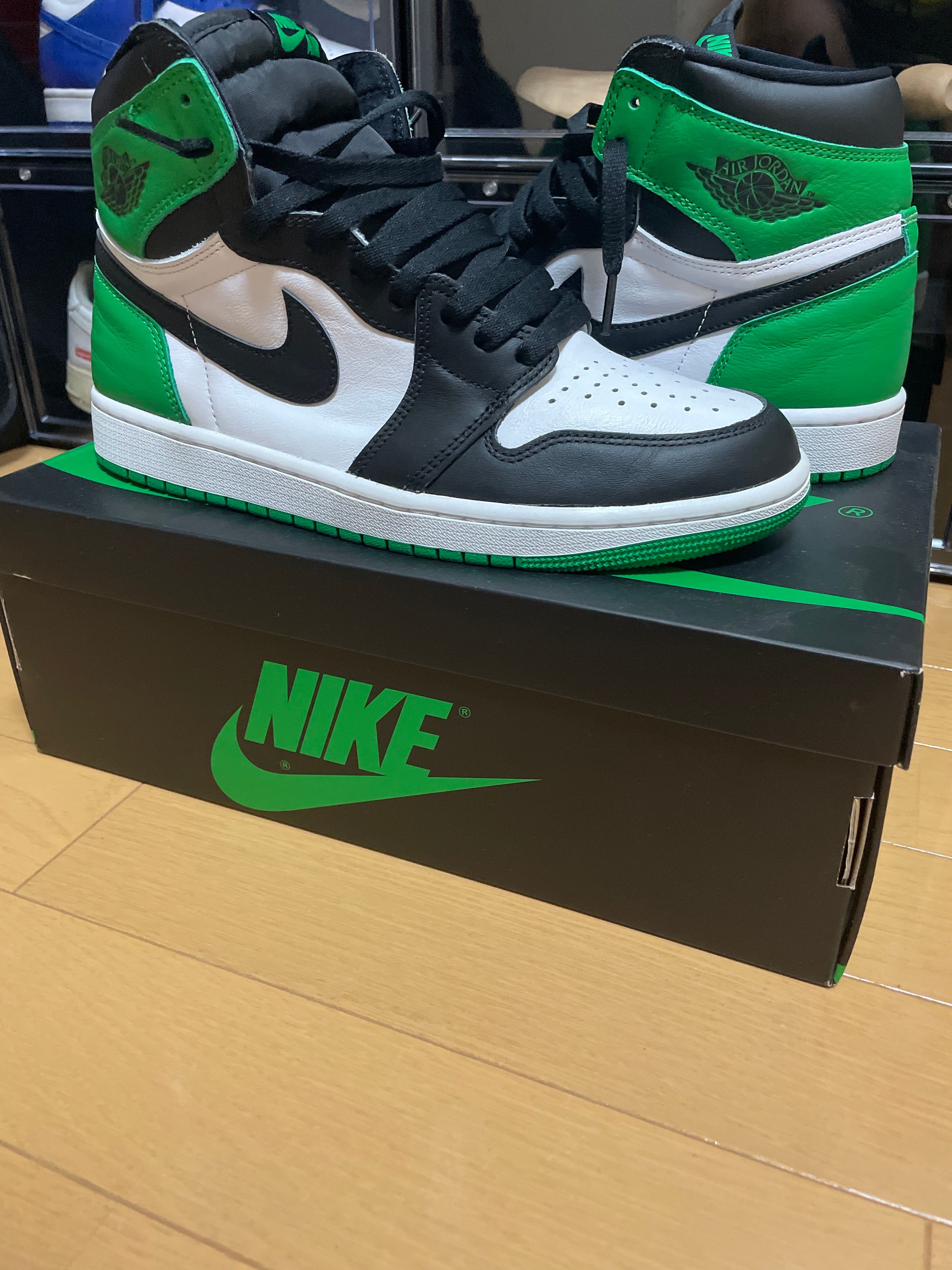 Nike Air Jordan 1 Retro High OG "Celtics/Black and Lucky Green" (2023)