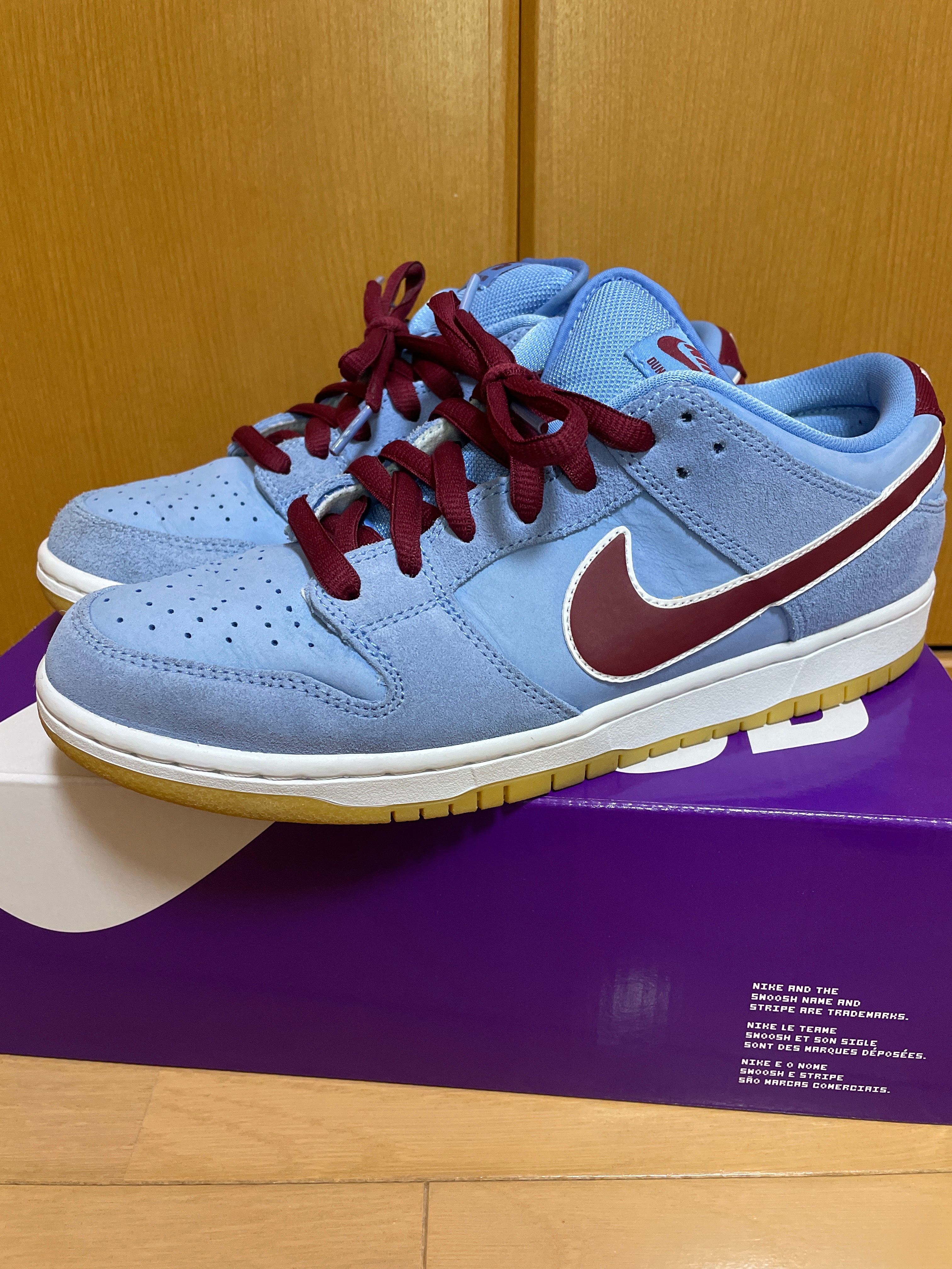 Nike SB Dunk Low Pro "Philadelphia Phillies/Valor Blue and Team Maroon"