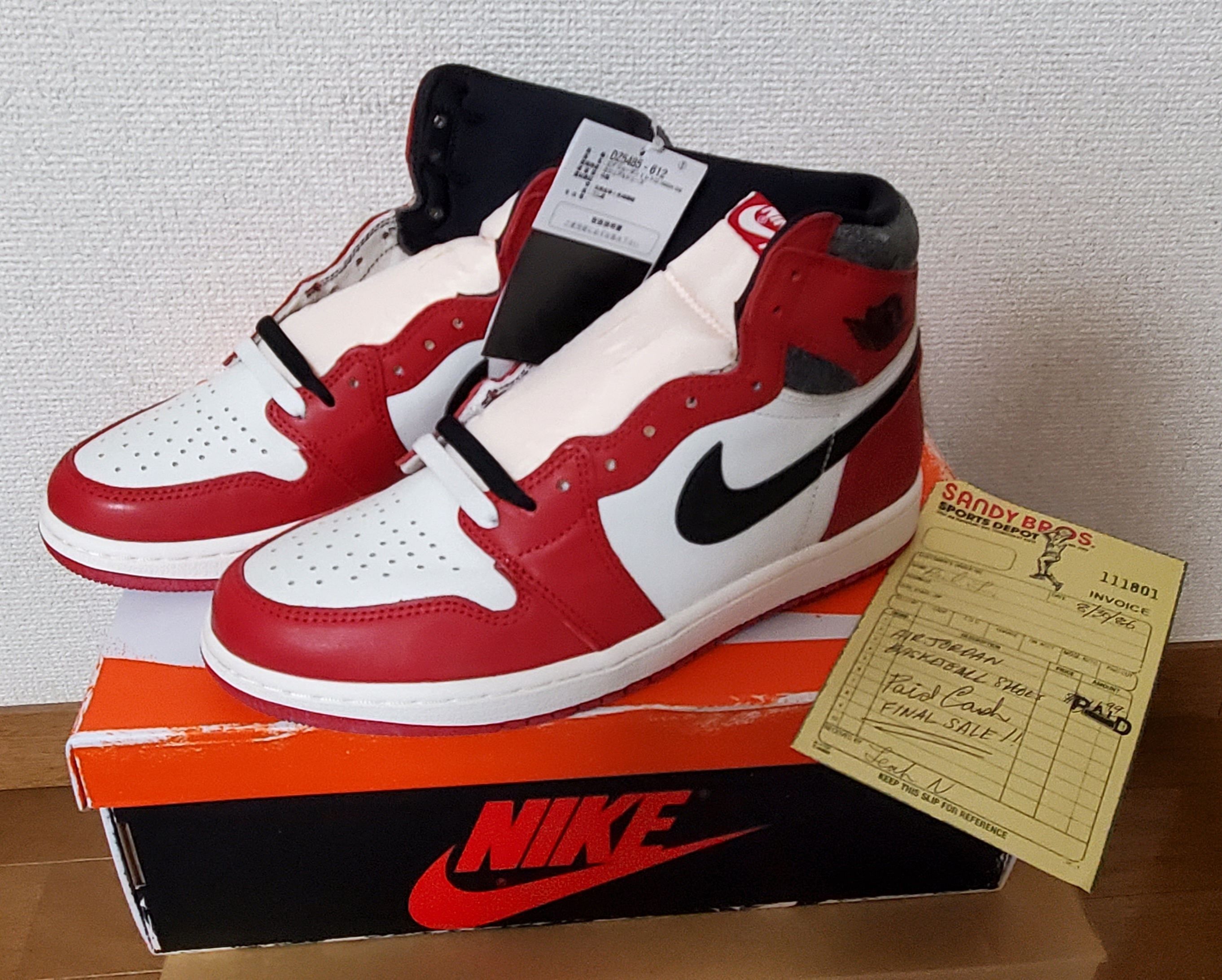 Nike Air Jordan 1 High OG "Lost & Found/Chicago"