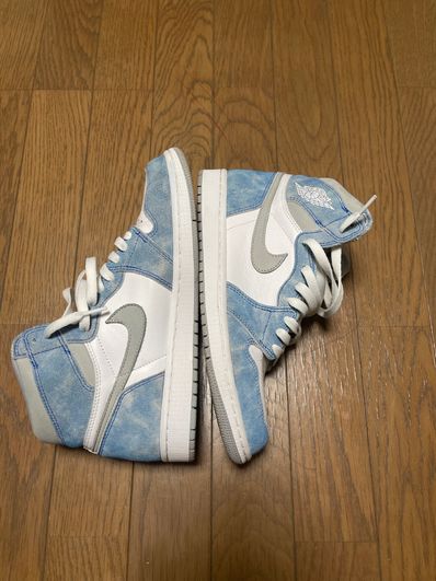 Nike Air Jordan 1 High OG "Hyper Royal"