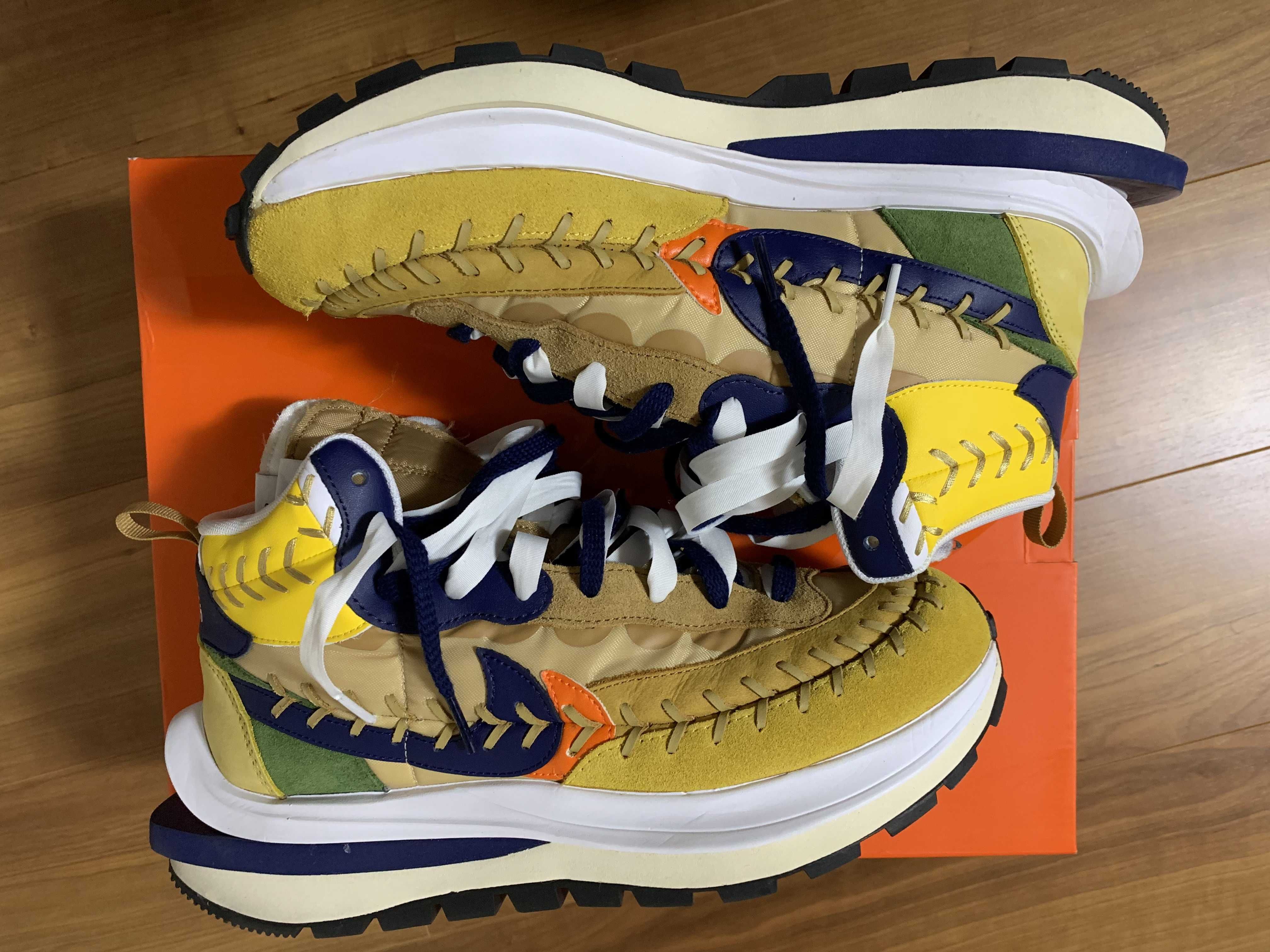 Jean-Paul Gaultier × sacai × Nike VaporWaffle "Sesame/Multi Color"