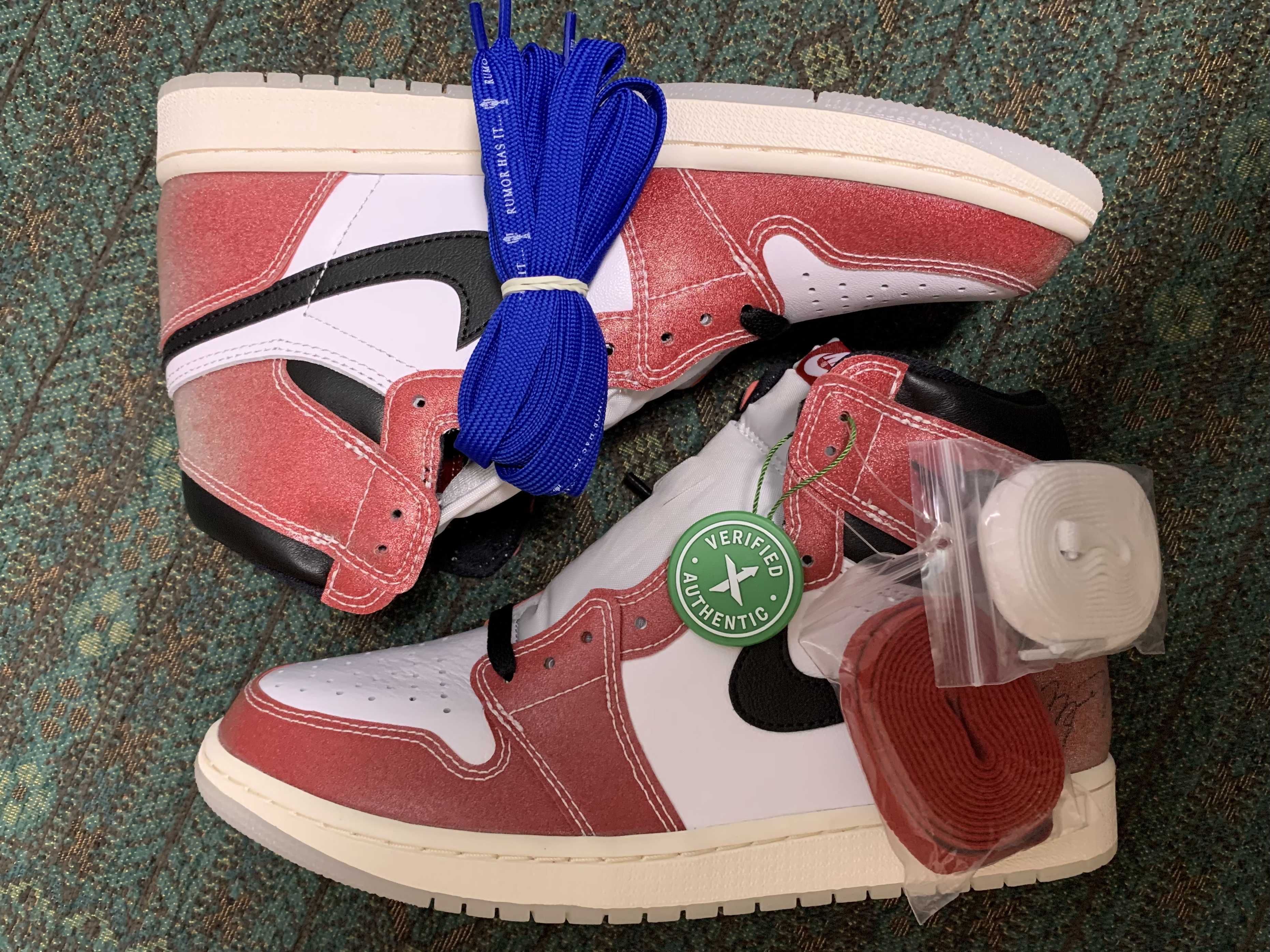 Trophy Room × Nike Air Jordan 1 High OG "Chicago"