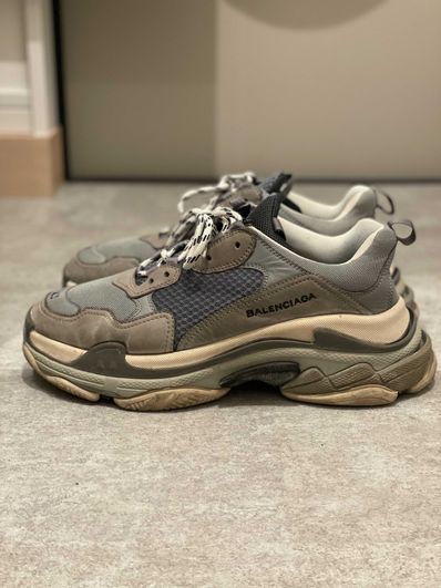 BALENCIAGA Triple S "Black/Red"
