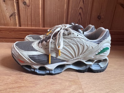 Graphpaper × Mizuno Wave Prophecy LS "Gray/Light Gray/Orange"