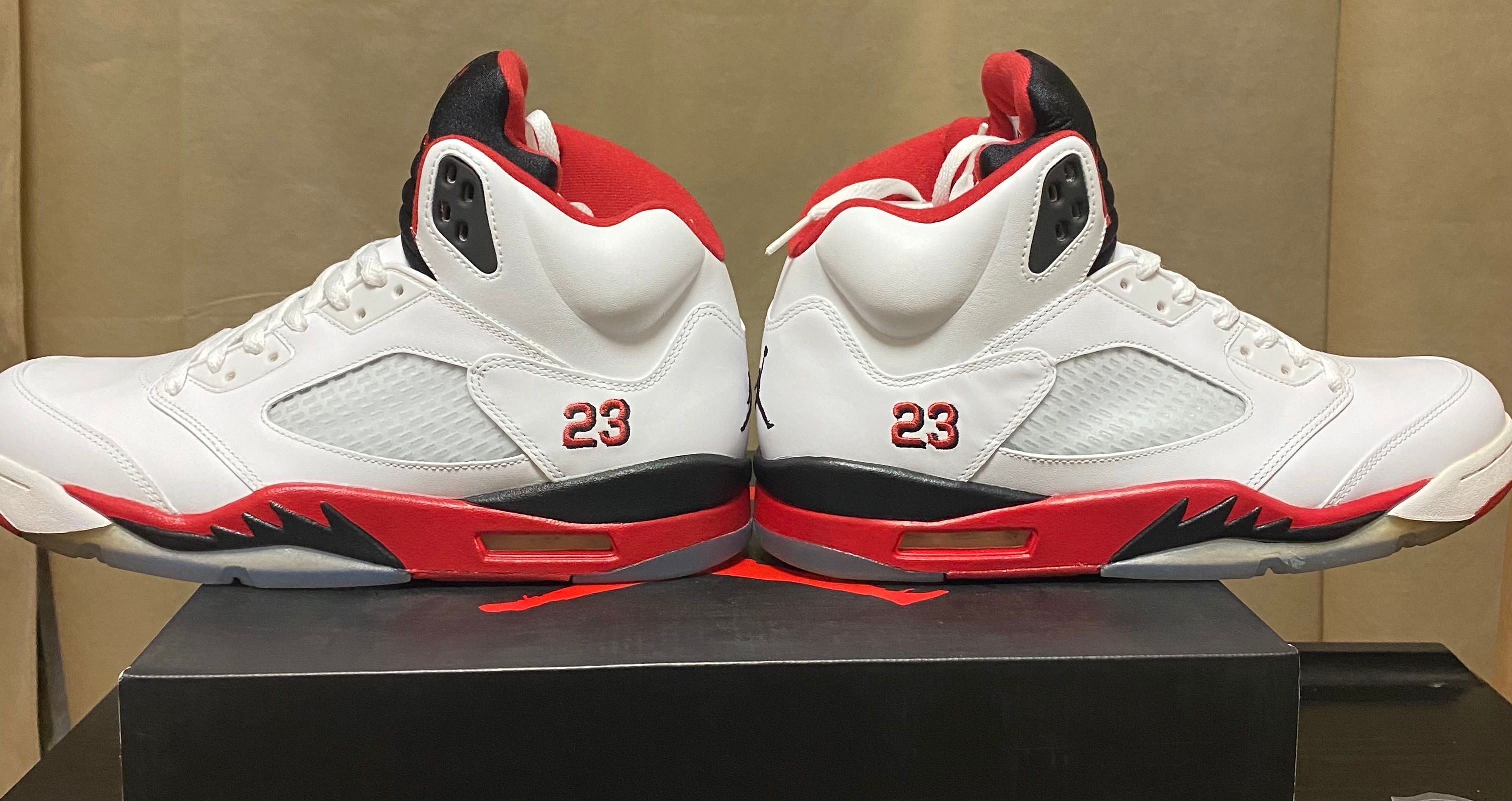 Nike Air Jordan 5 Retro "Fire Red/Black Tongue" (2013)