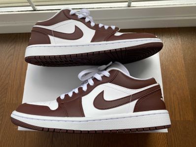 Nike Women's Air Jordan 1 Low "Team Red"