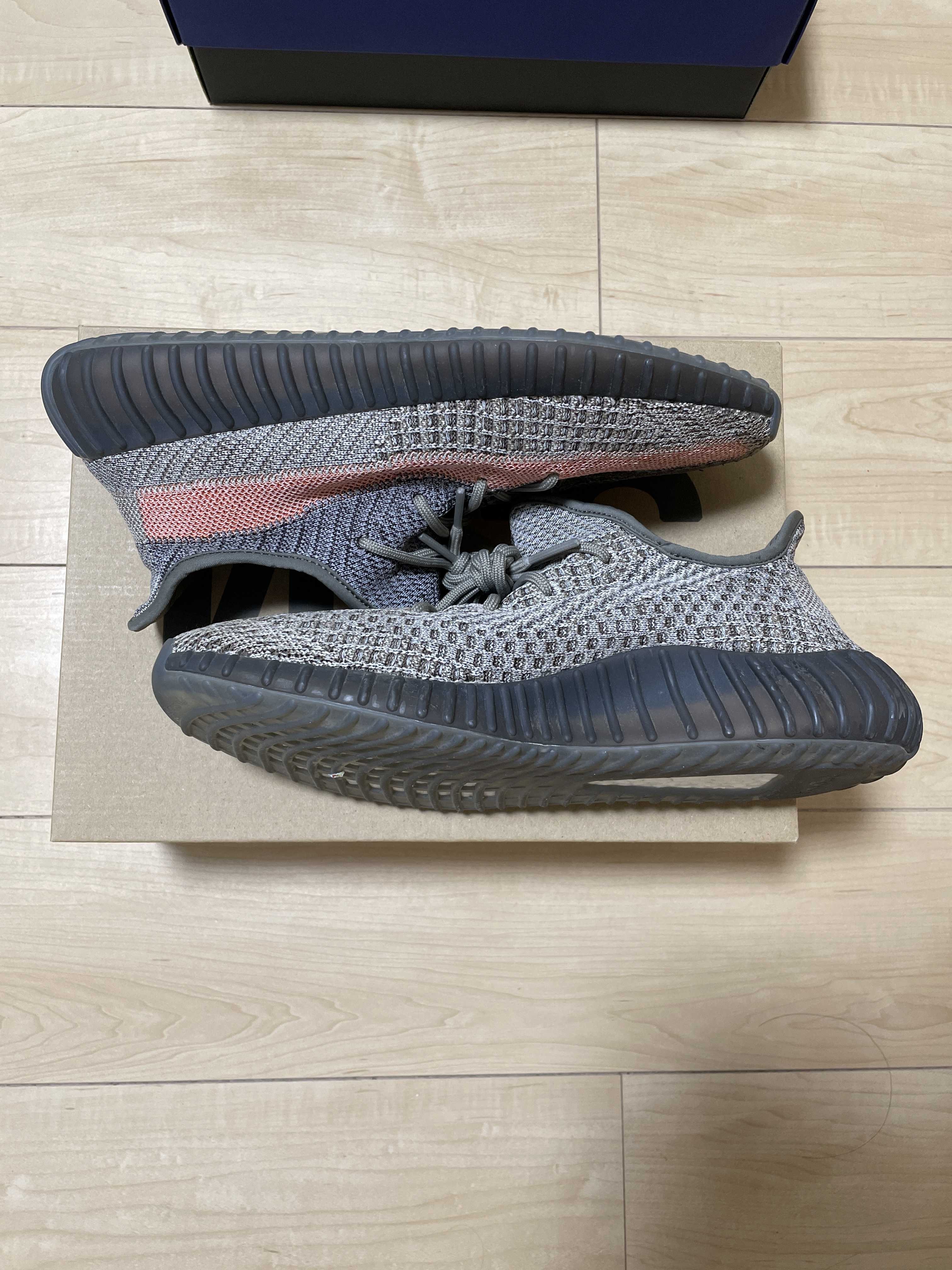 adidas Originals YEEZY Boost 350 V2 "Ash Stone"