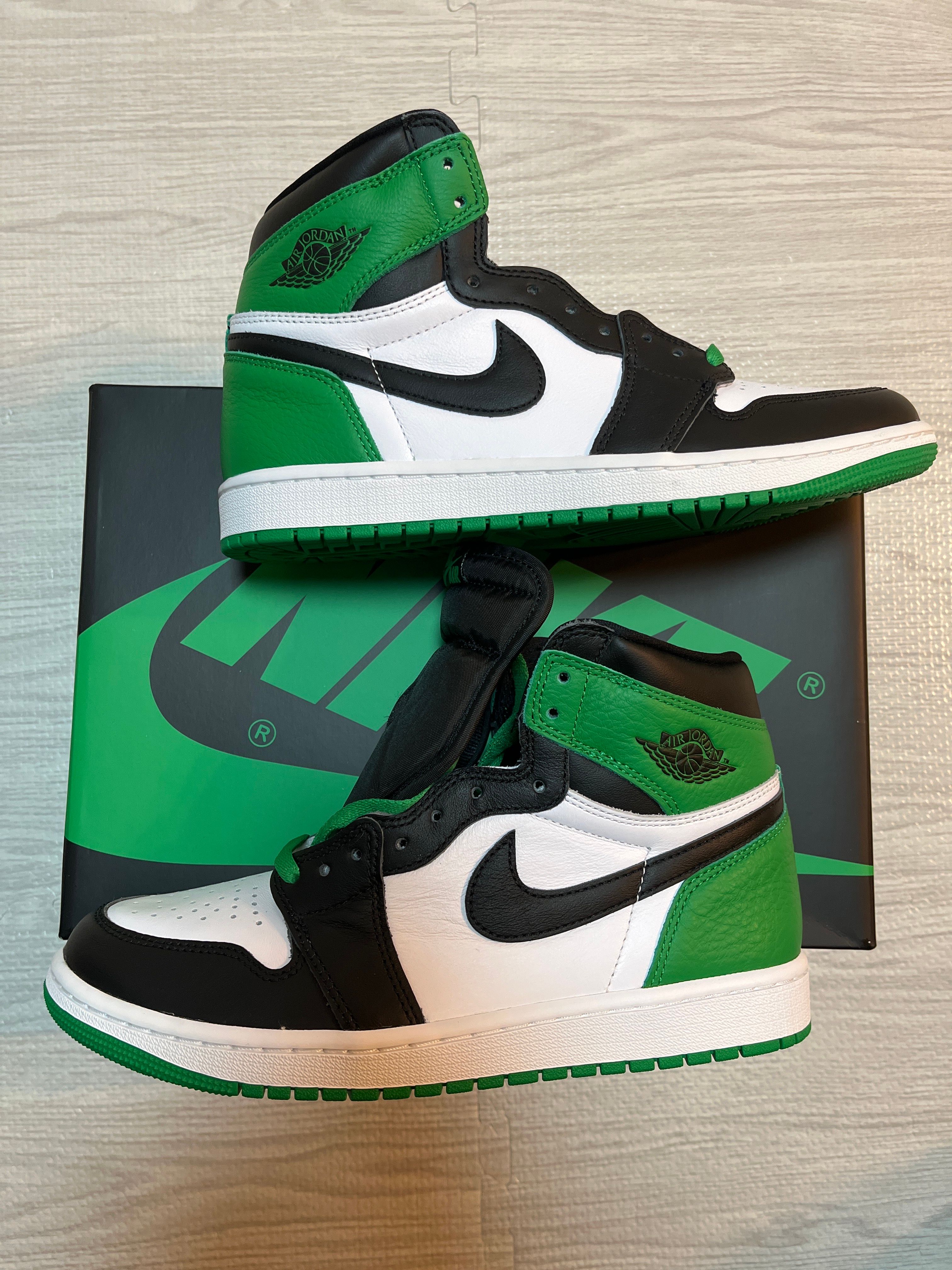 Nike Air Jordan 1 Retro High OG "Celtics/Black and Lucky Green" (2023)
