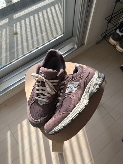 New Balance 2002R "Black Fig"