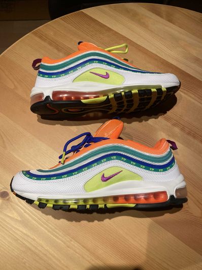 Nike Air Max On-Air "London"