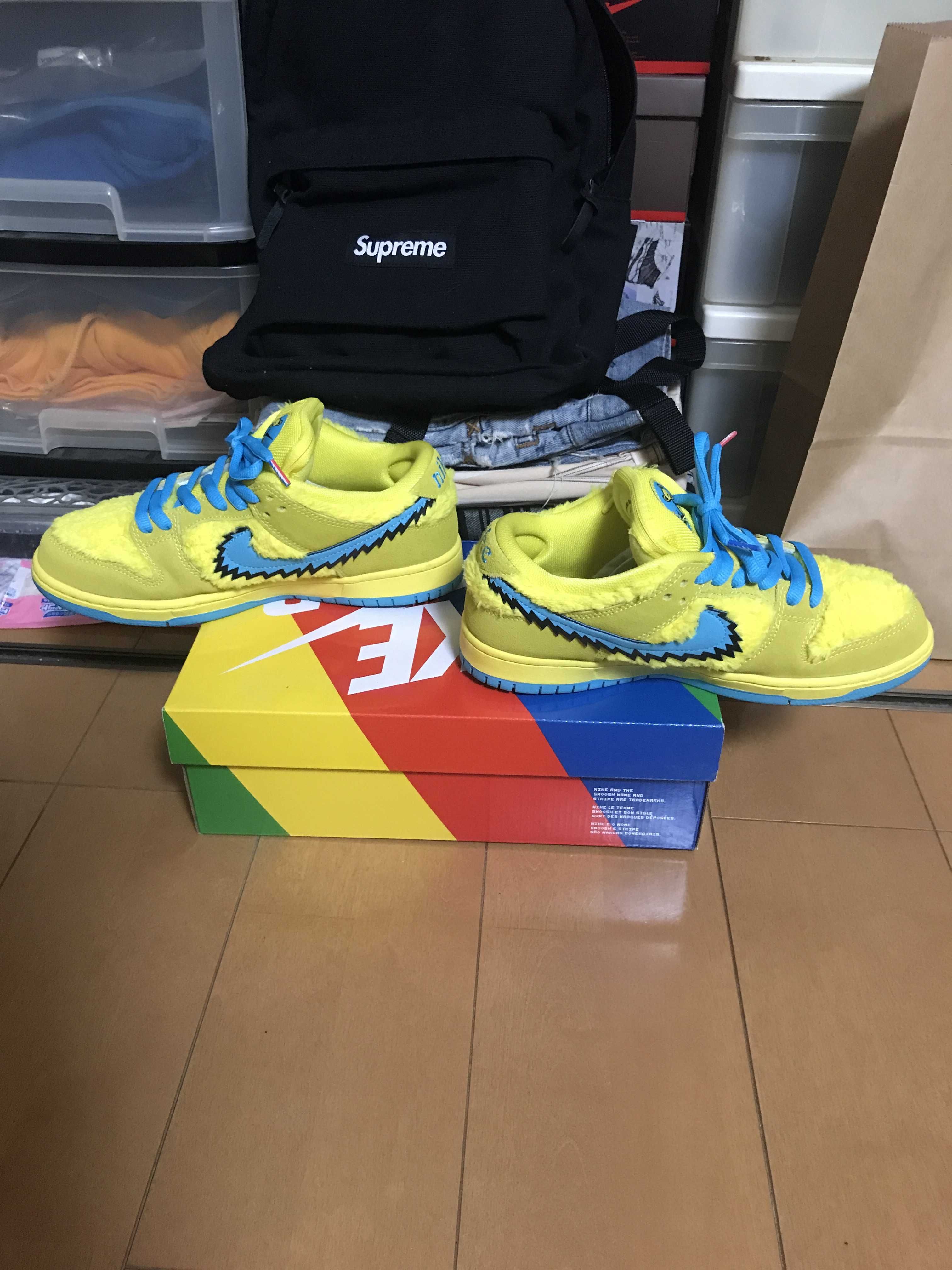 Grateful Dead × Nike SB Dunk Low "Yellow Bear"