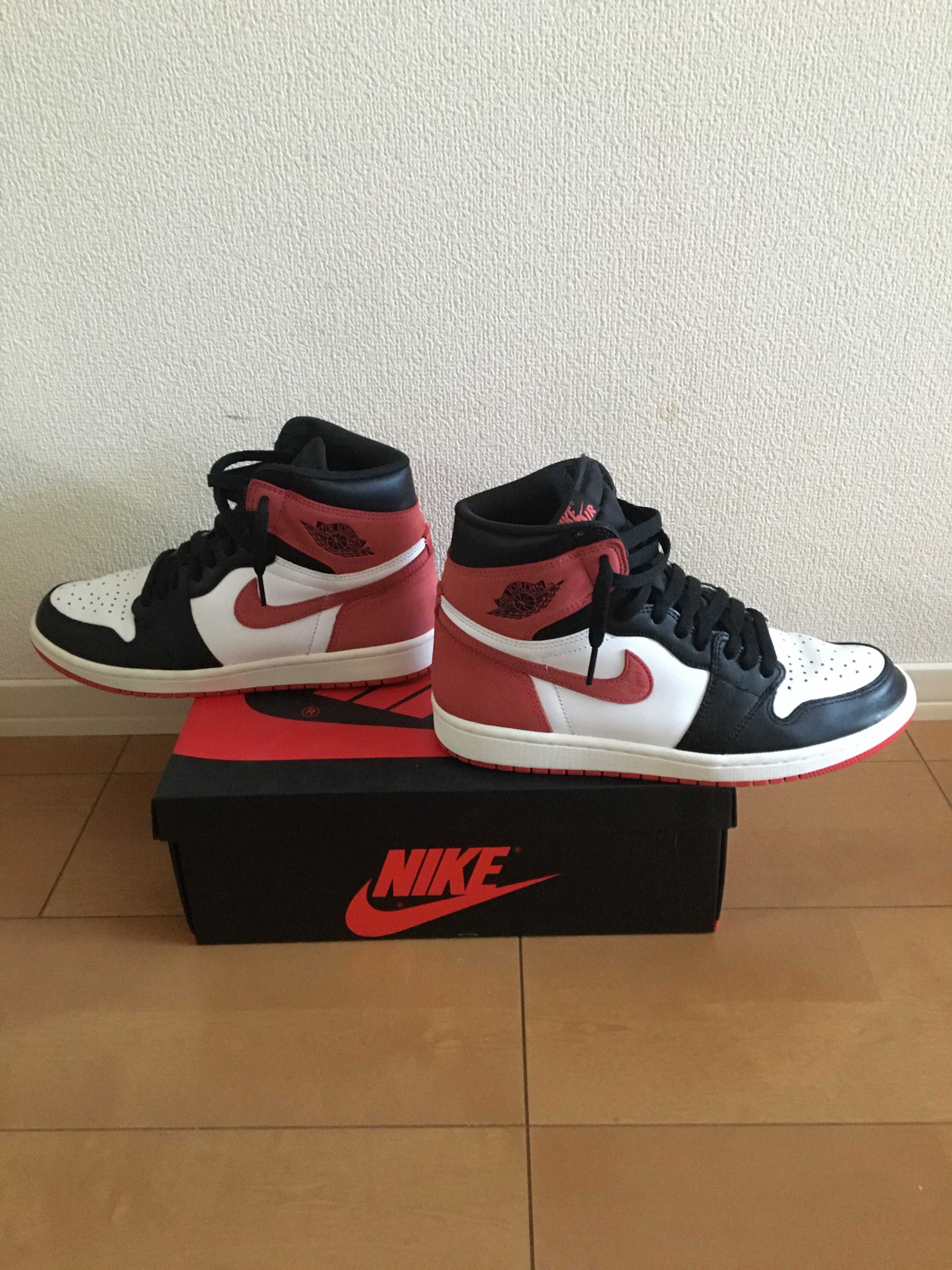 NIKE AIR JORDAN 1 RETRO HIGH "TRACK RED"
