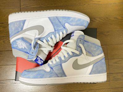 Nike Air Jordan 1 High OG "Hyper Royal"