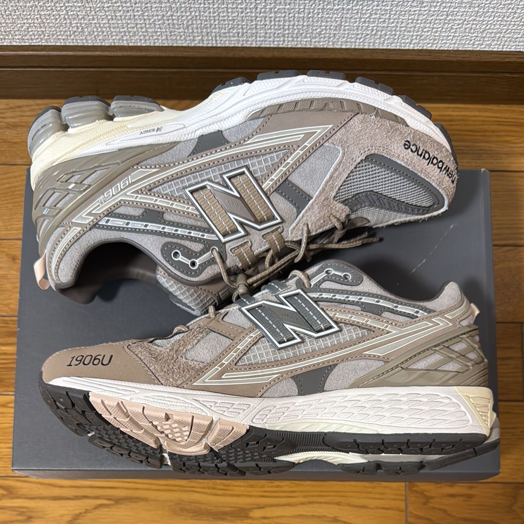 INVINCIBLE × N.HOOLYWOOD × New Balance 1906U "Gray Titan"