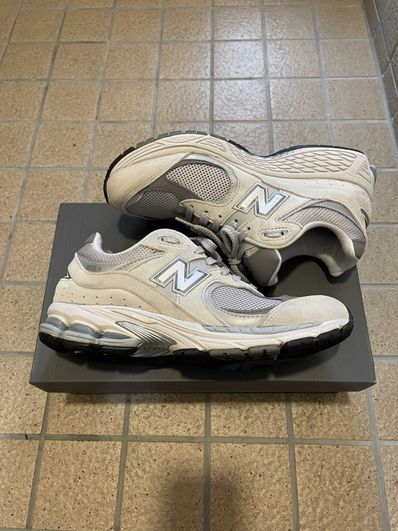 New Balance 2002R "Gray"