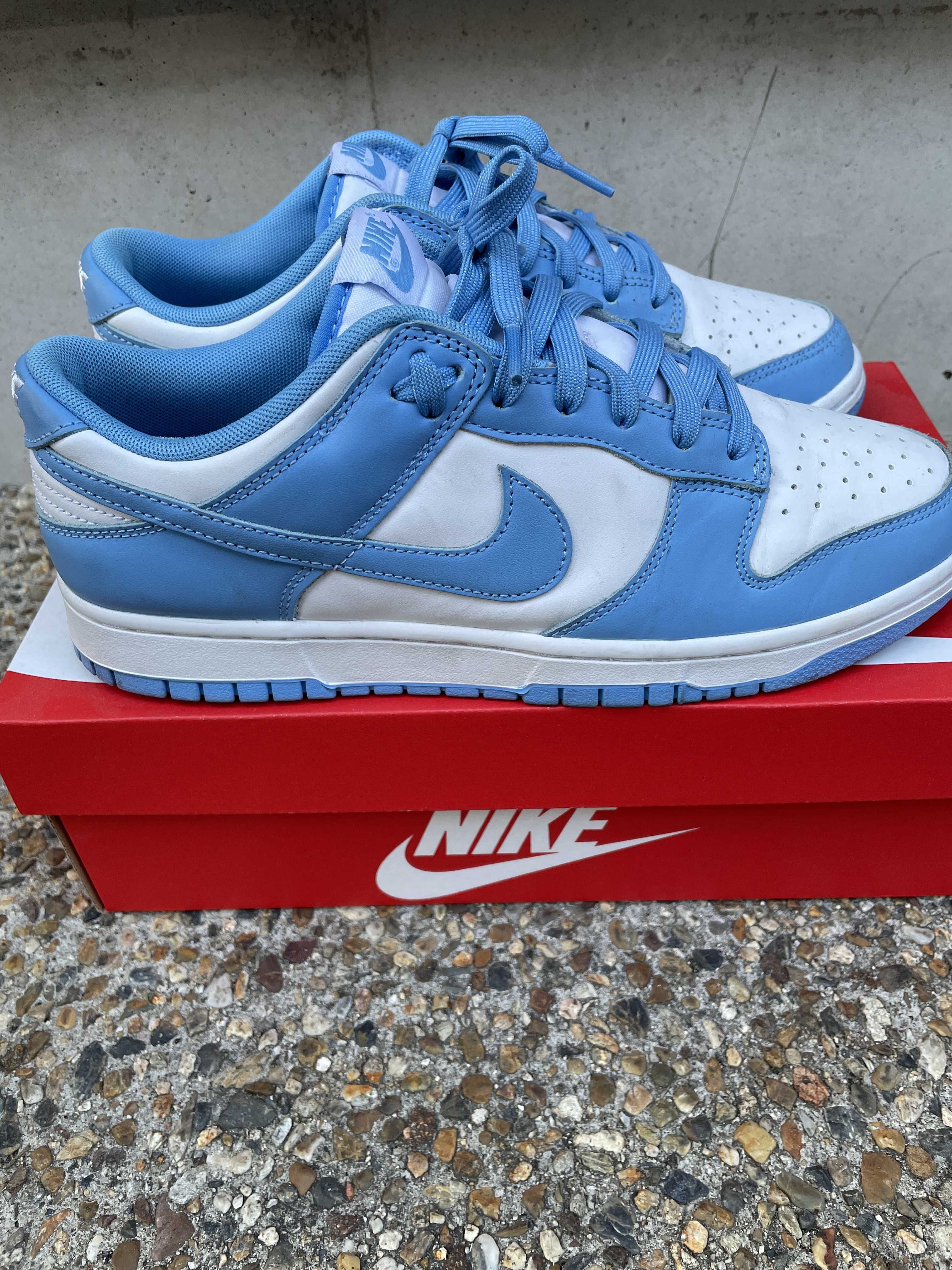 Nike Dunk Low "University Blue"
