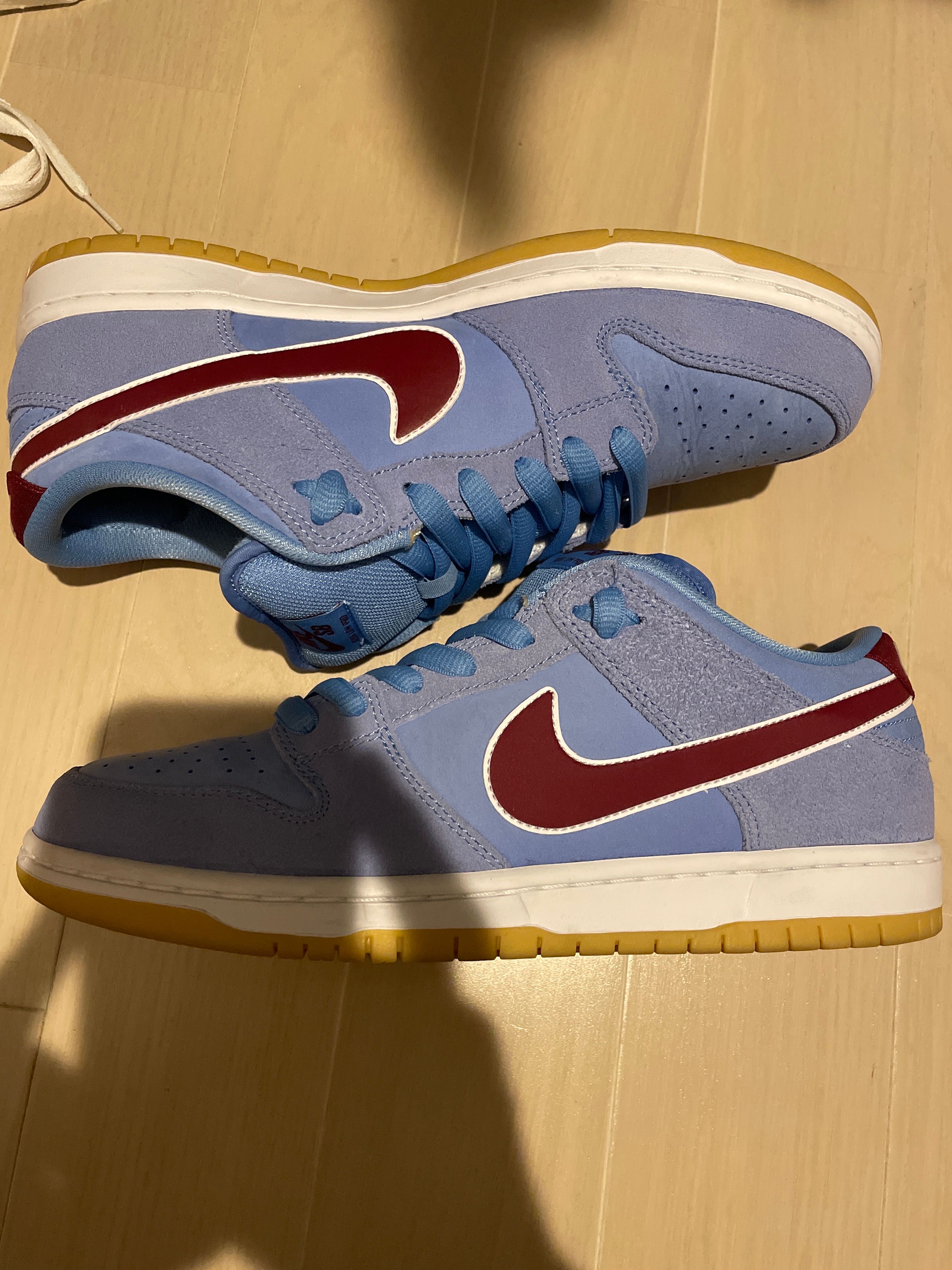 Nike SB Dunk Low Pro "Philadelphia Phillies/Valor Blue and Team Maroon"