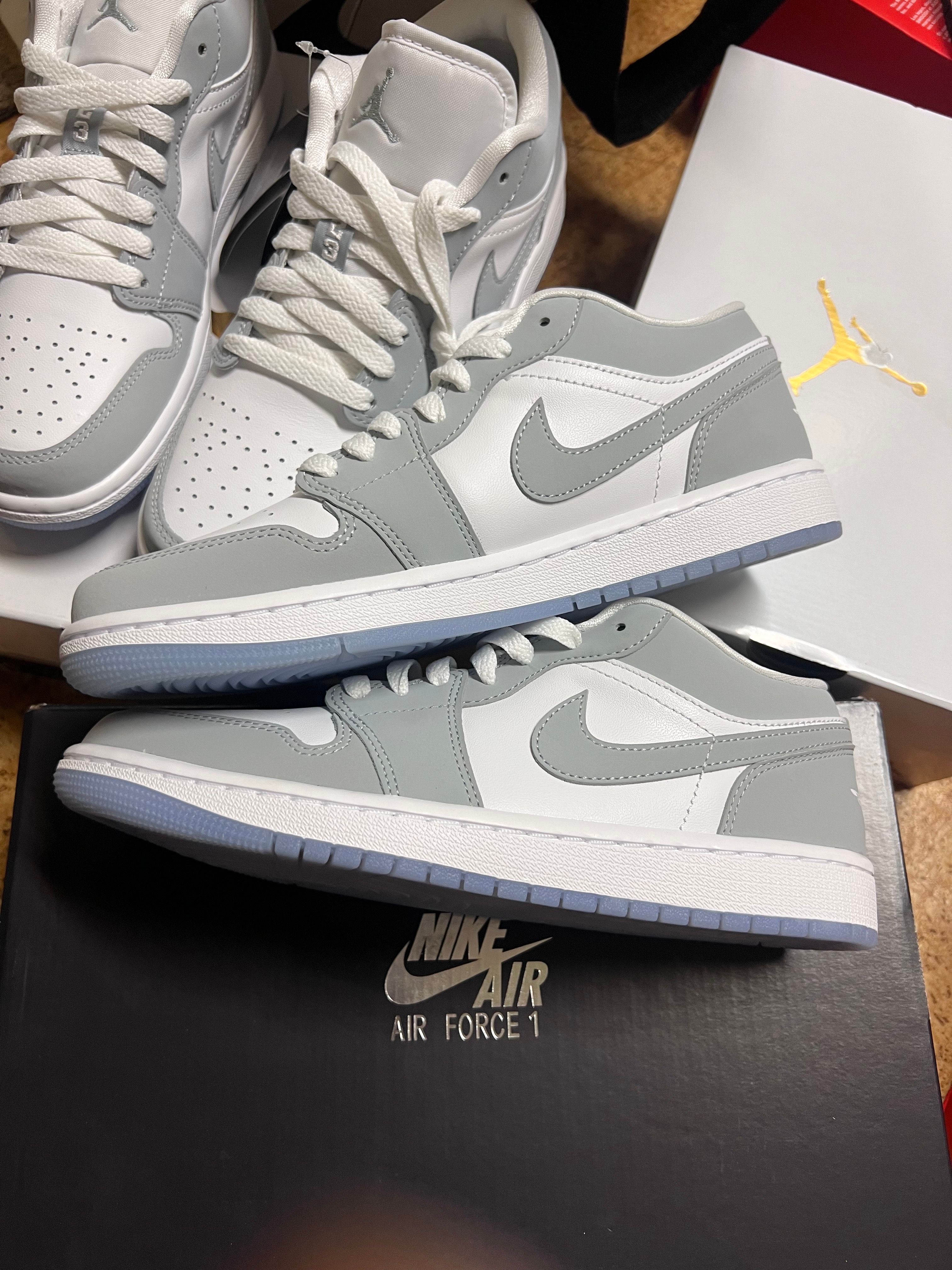 Nike Women's Air Jordan 1 Low "Wolf Grey"