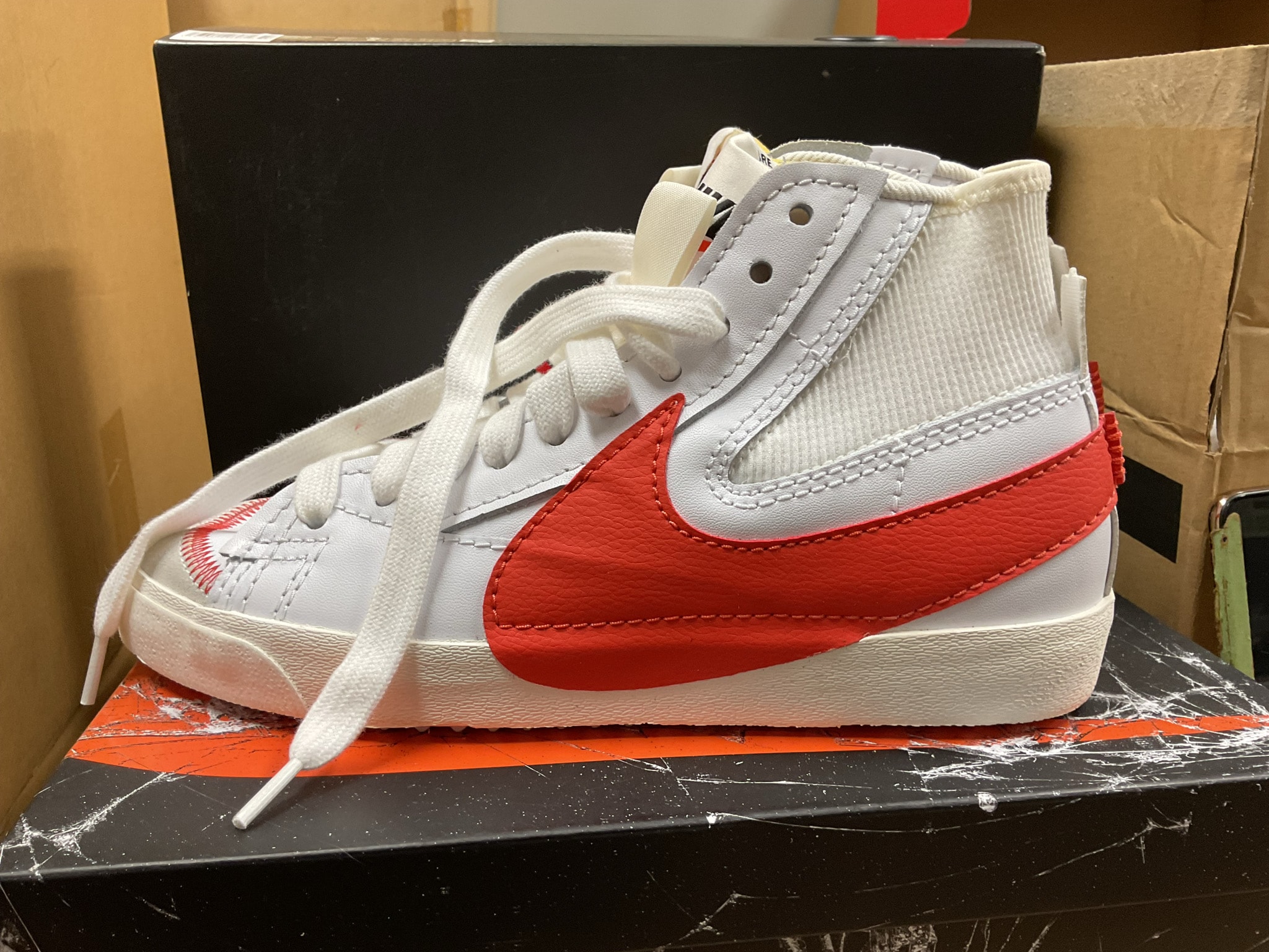 Nike Blazer Mid 77 Jumbo "White/Total Orange"